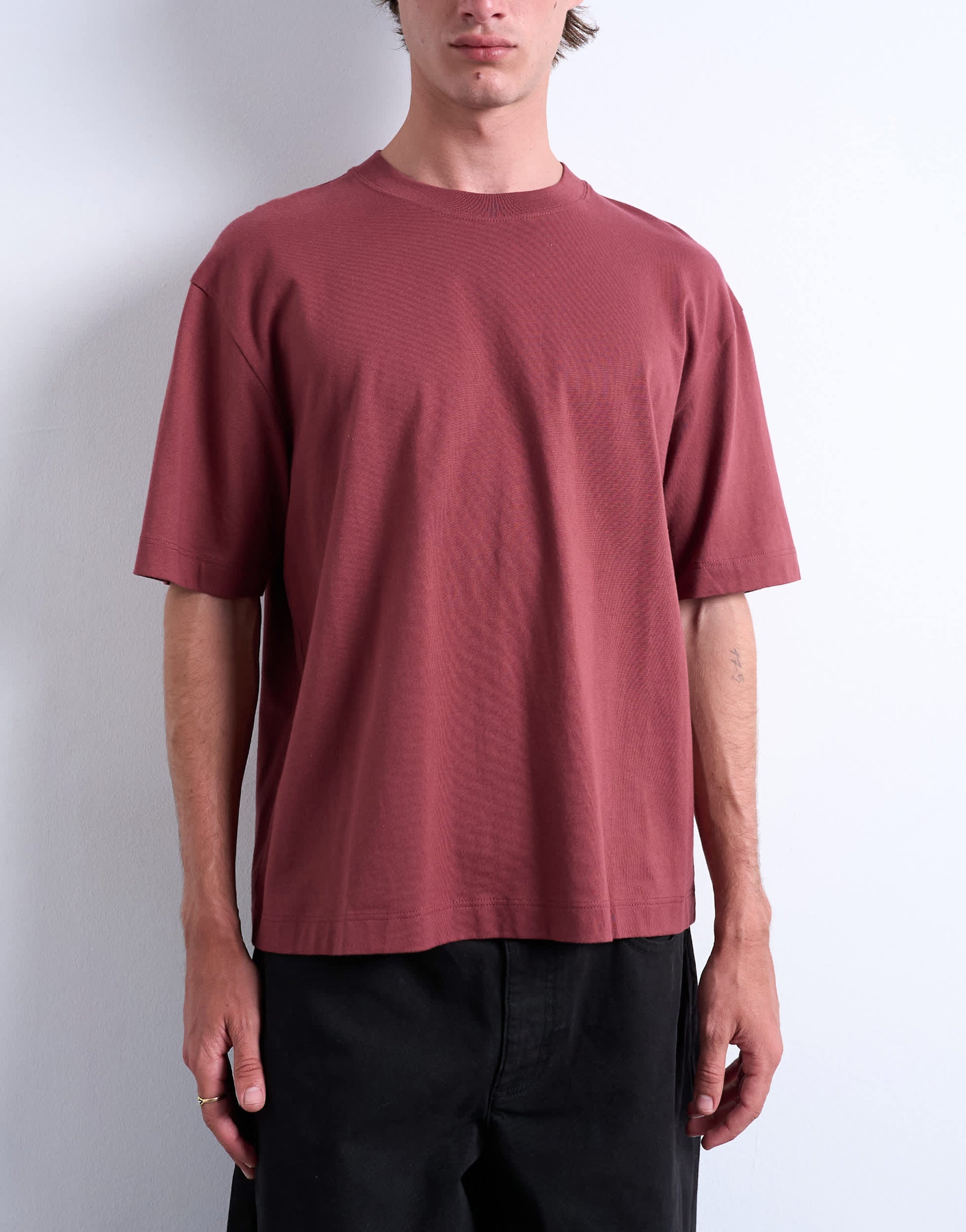 Topman cropped fit t-shirt in light burgundy