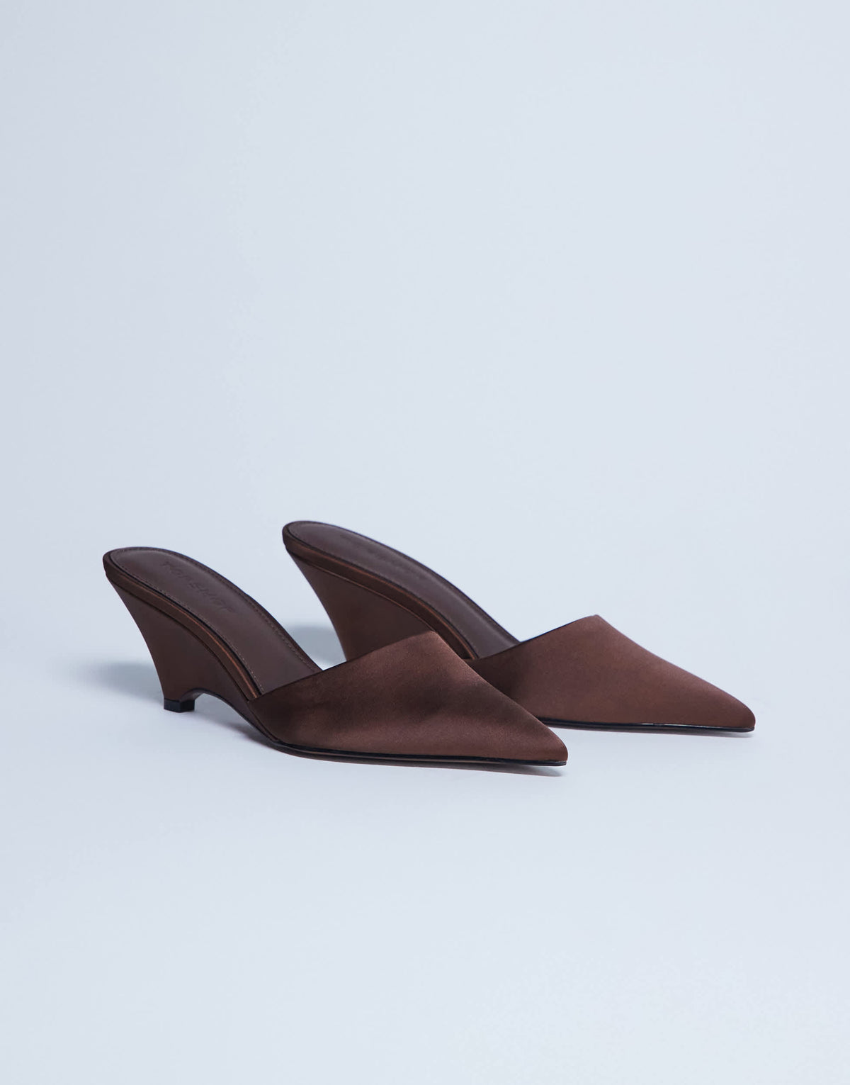 Topshop Annie wedge closed toe shoe in chocolate