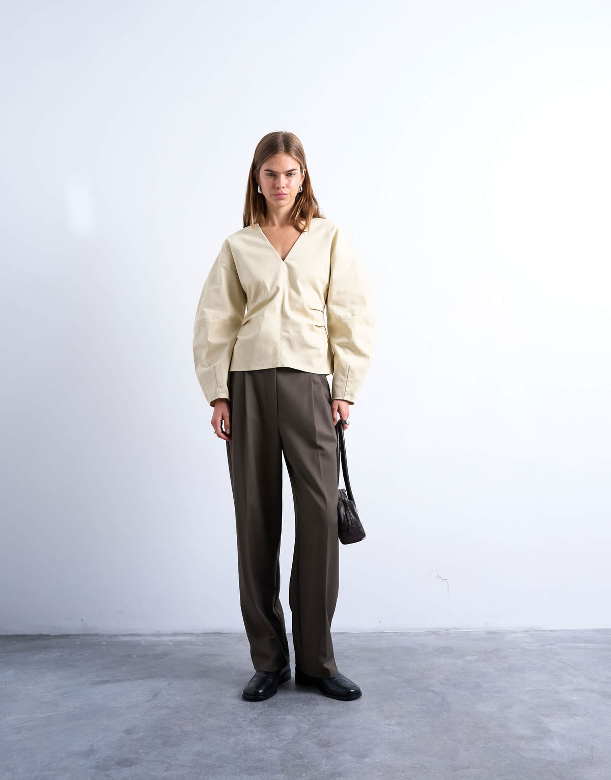 Topshop V neck ovoid sleeve top in cream