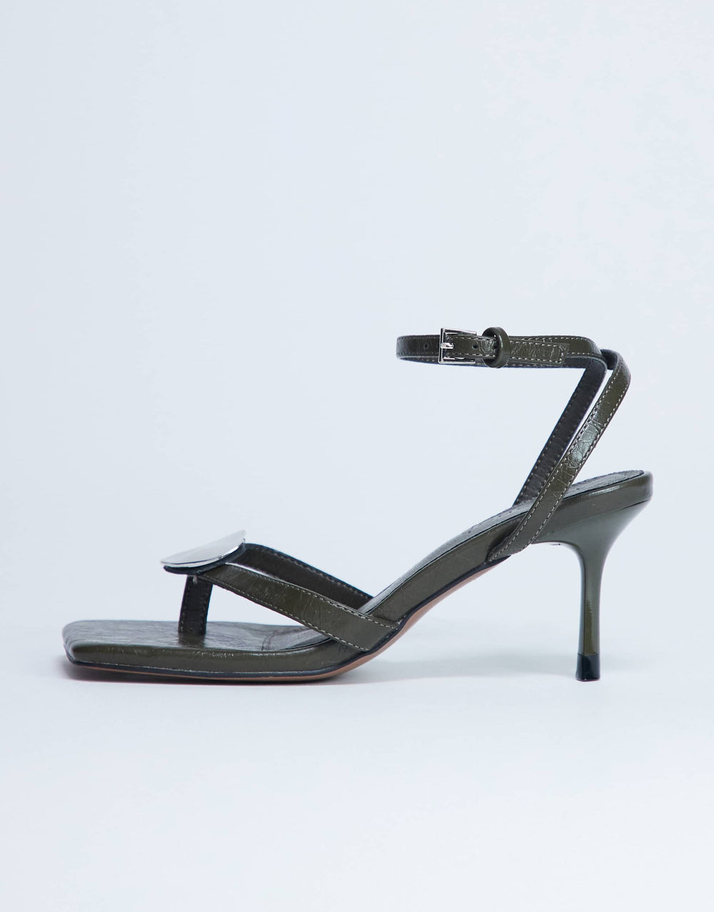 Sandales à talons hauts Topshop Gilly avec détails métalliques kaki