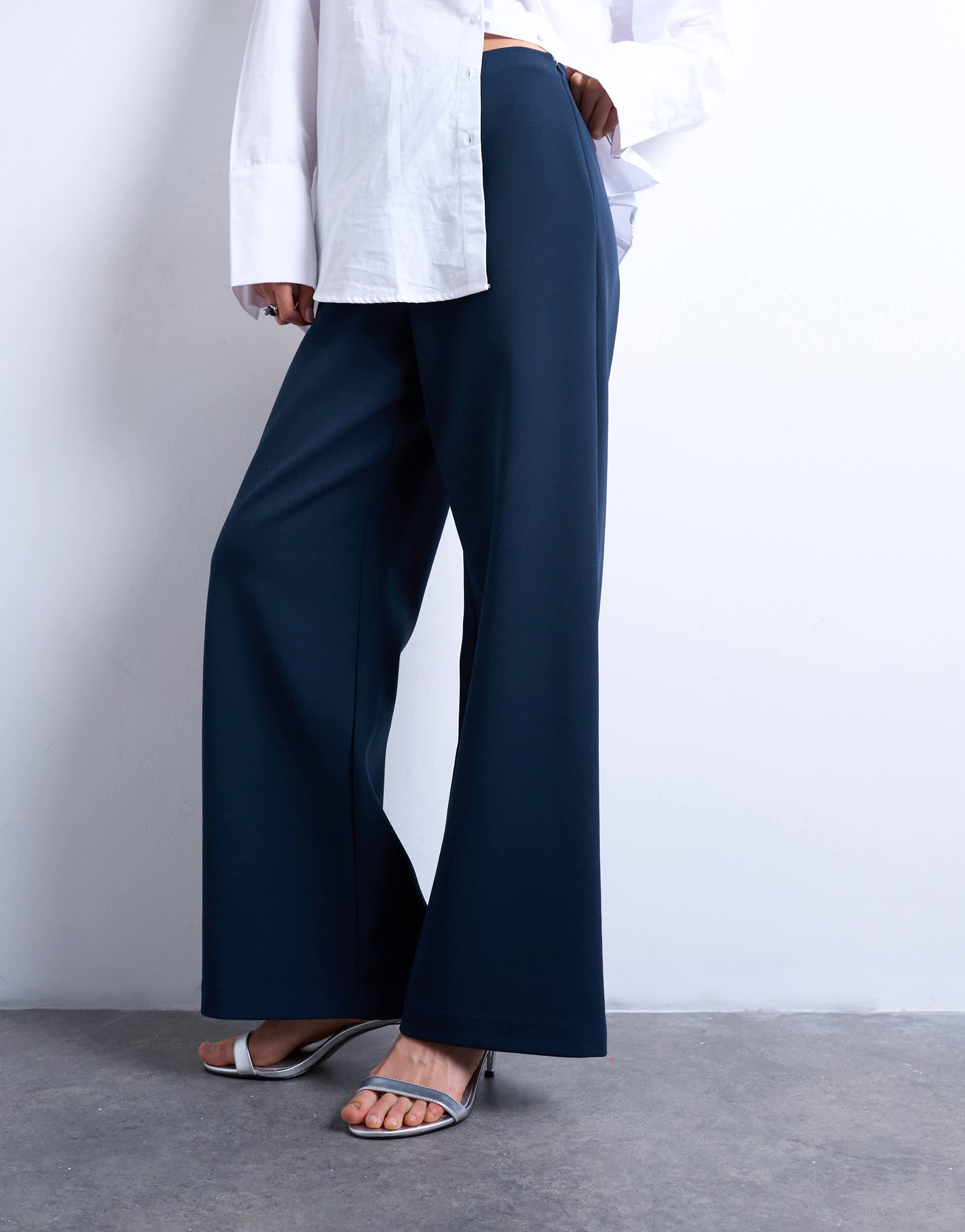 Topshop clean pull on tailored trouser in navy 