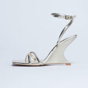 Sandales compensées sculptées Alexa de Topshop, couleur or