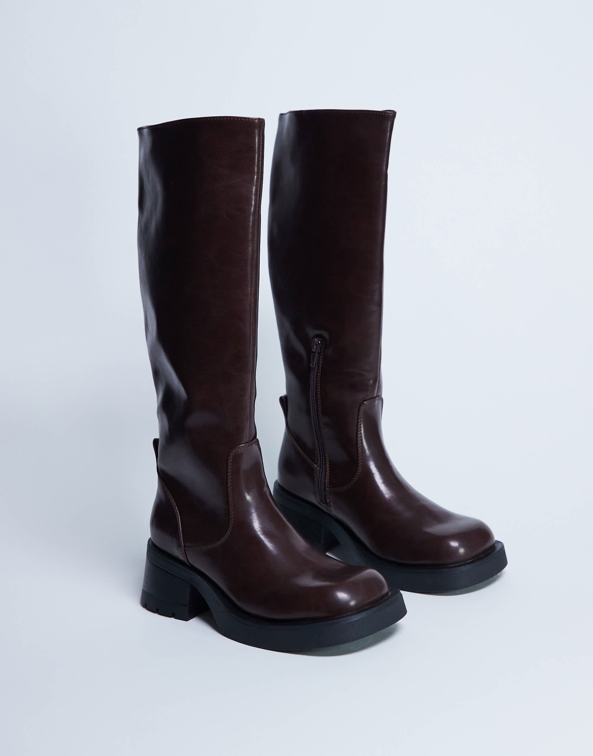 Topshop Rachel kniehohe Stiefelette mit Blockabsatz in Schokoladenbraun