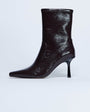 Topshop Noah point toe boot in chocolate