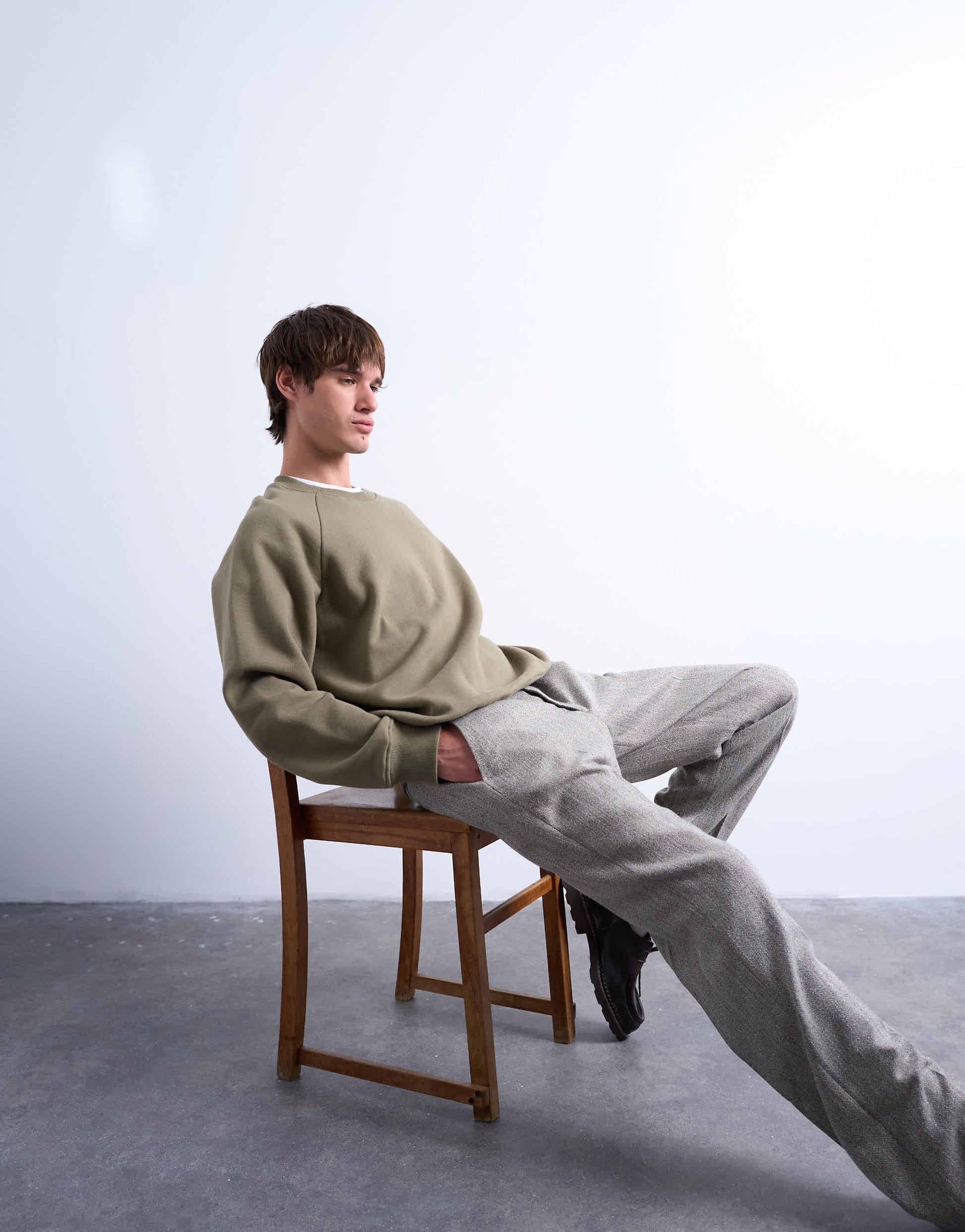 Topman boxy fit raglan sweatshirt in khaki