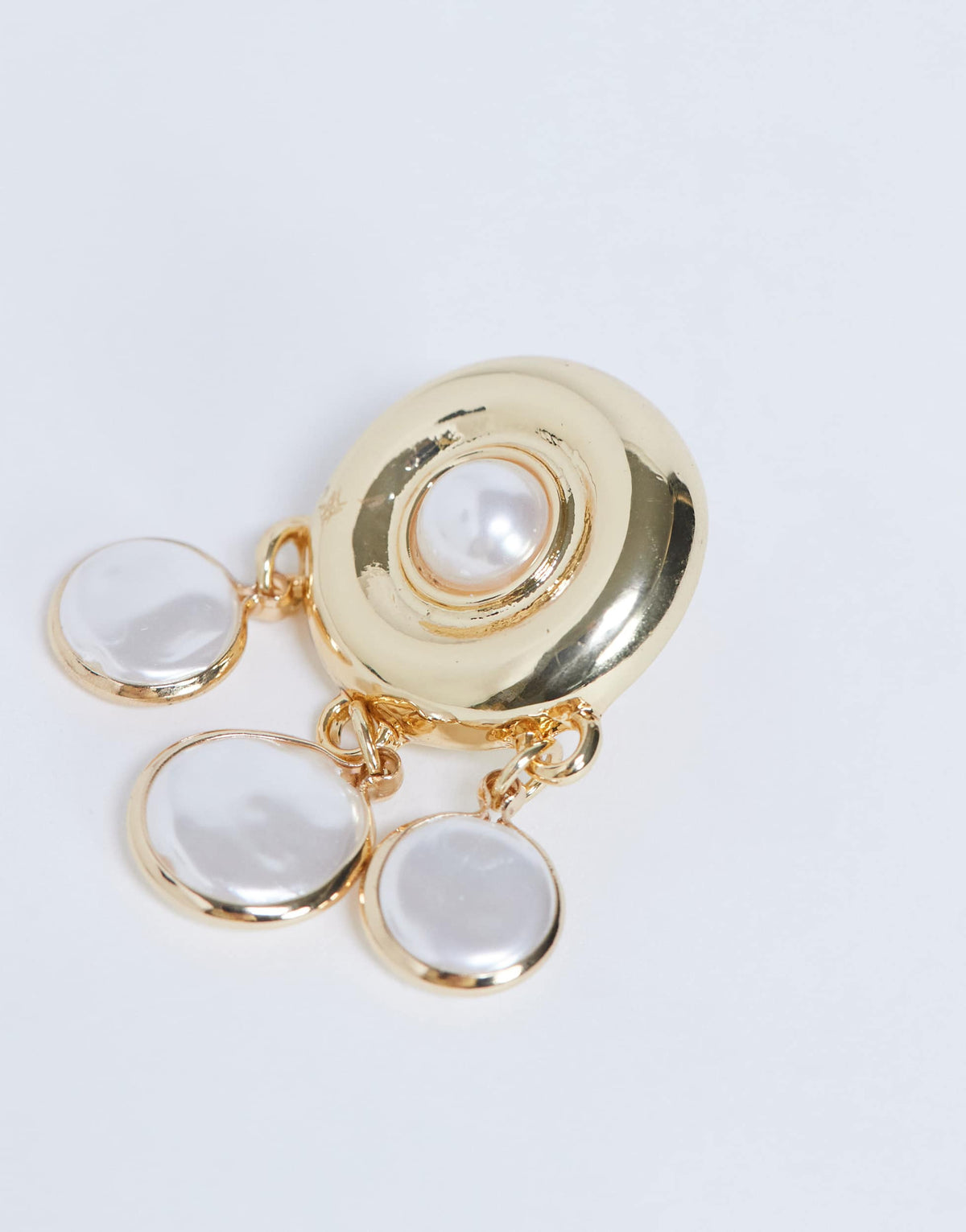 Topshop Becca drop earrings in gold and pearl