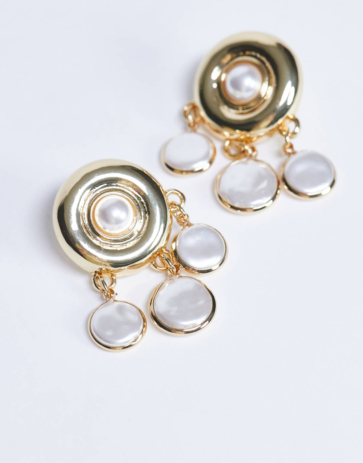 Topshop Becca drop earrings in gold and pearl