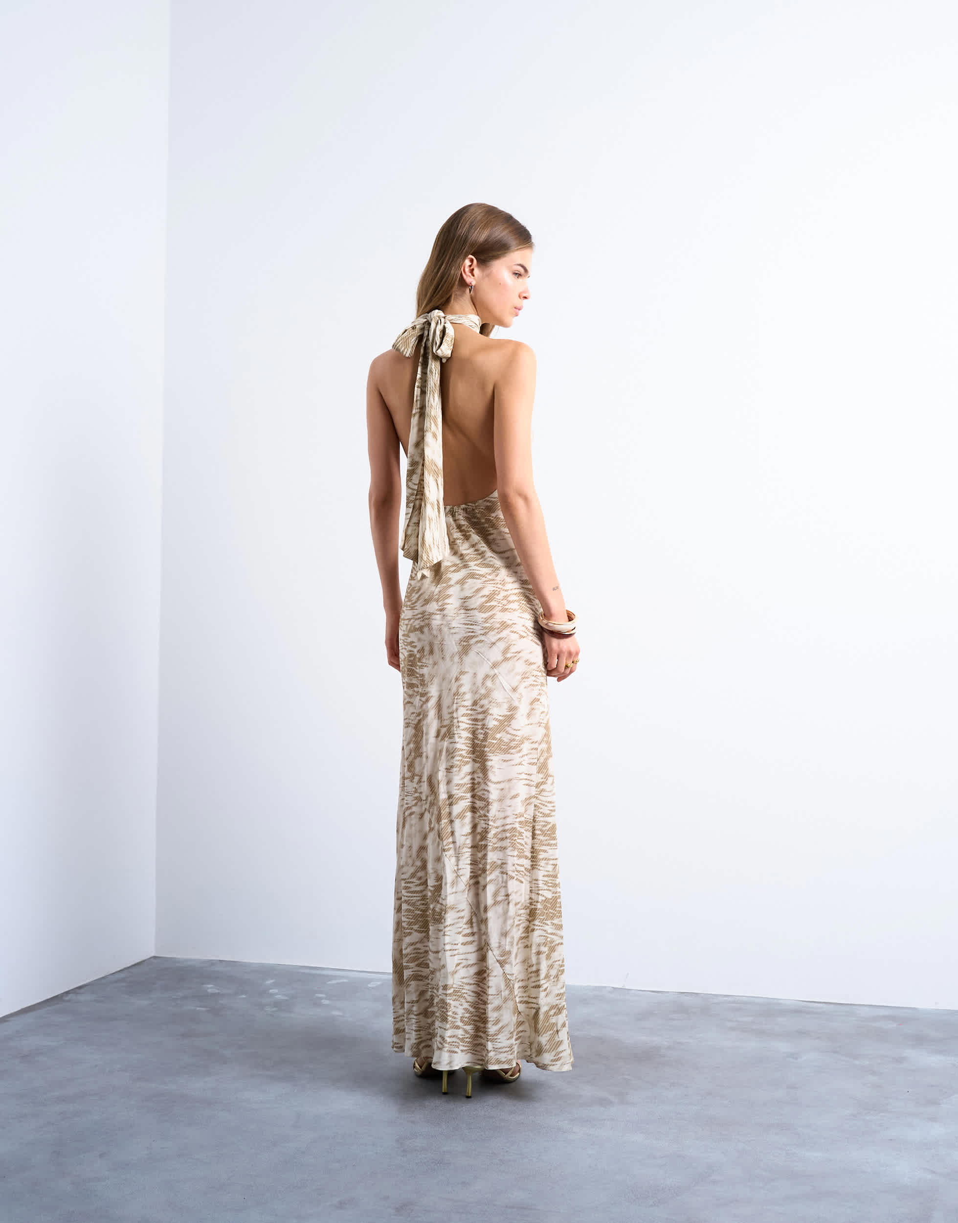 Robe midi dos nu Topshop à col montant et imprimé zèbre abstrait beige