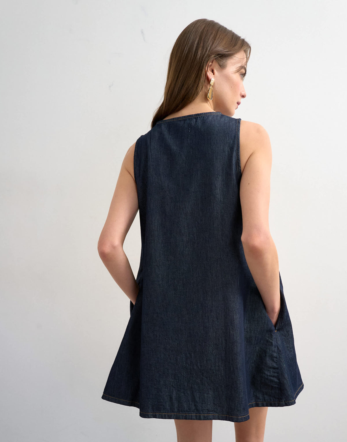 Topshop denim mini v -neck shift dress in indigo rinse