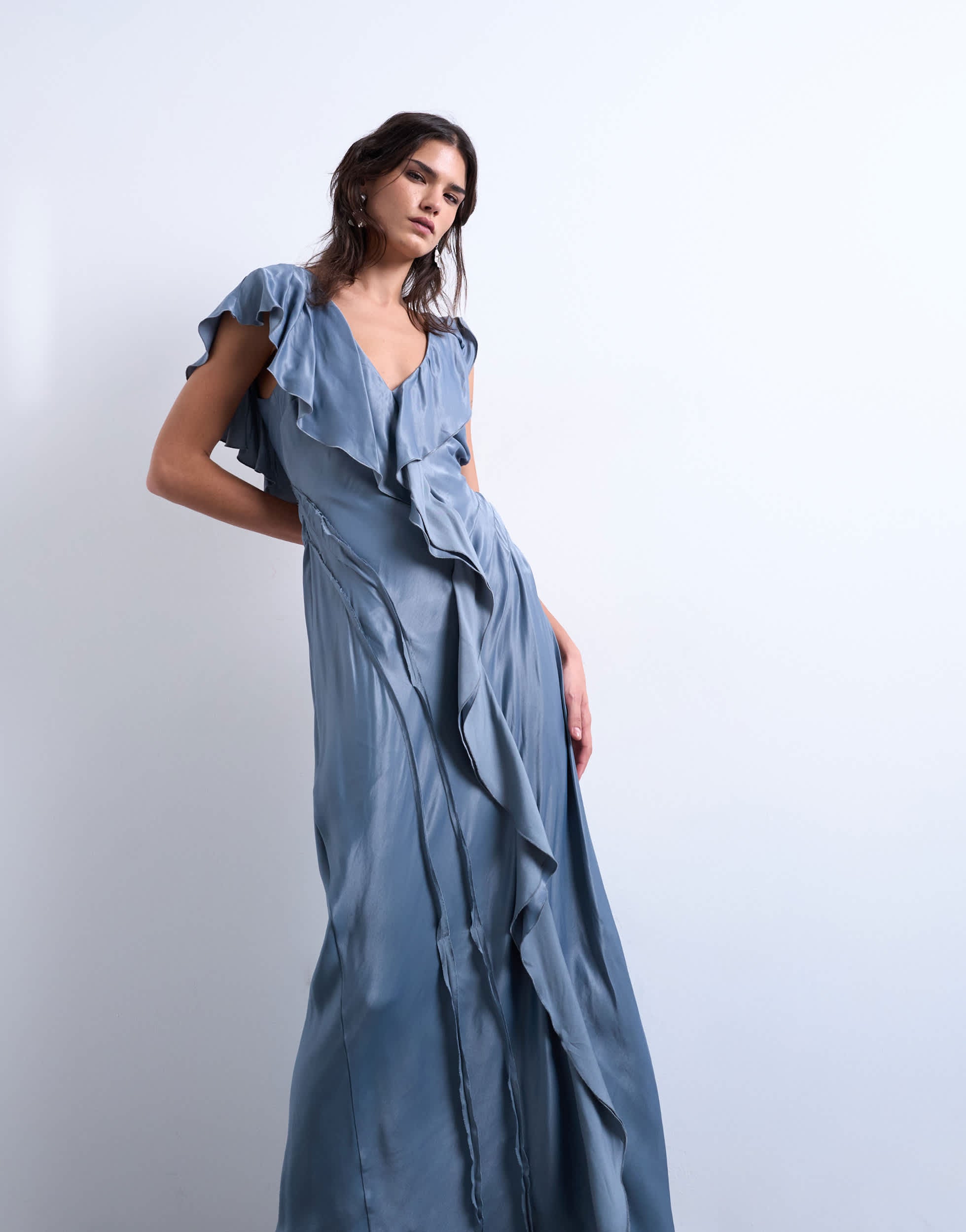 Topshop Raw Maxikleid mit Rüschen in Airforce-Blau