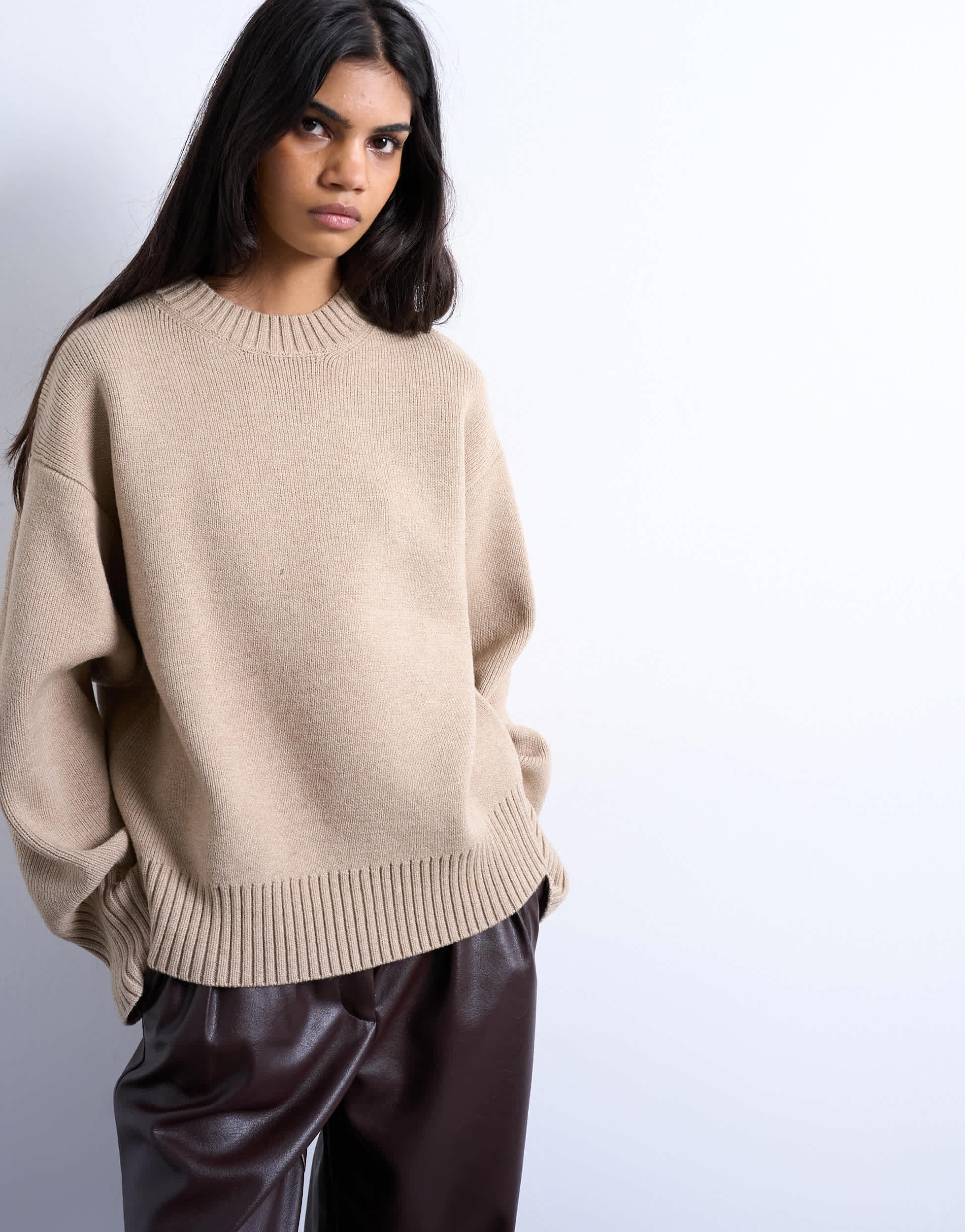 Topshop Grobstrickpullover mit Rundhalsausschnitt in Haferfarbe