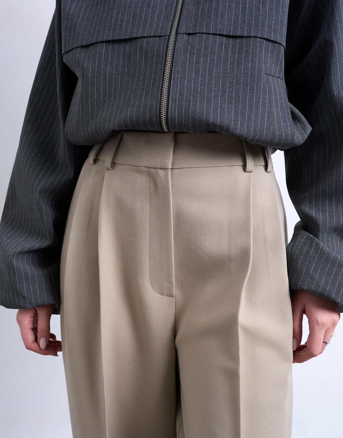 Topshop double pleated slouchy trouser in taupe
