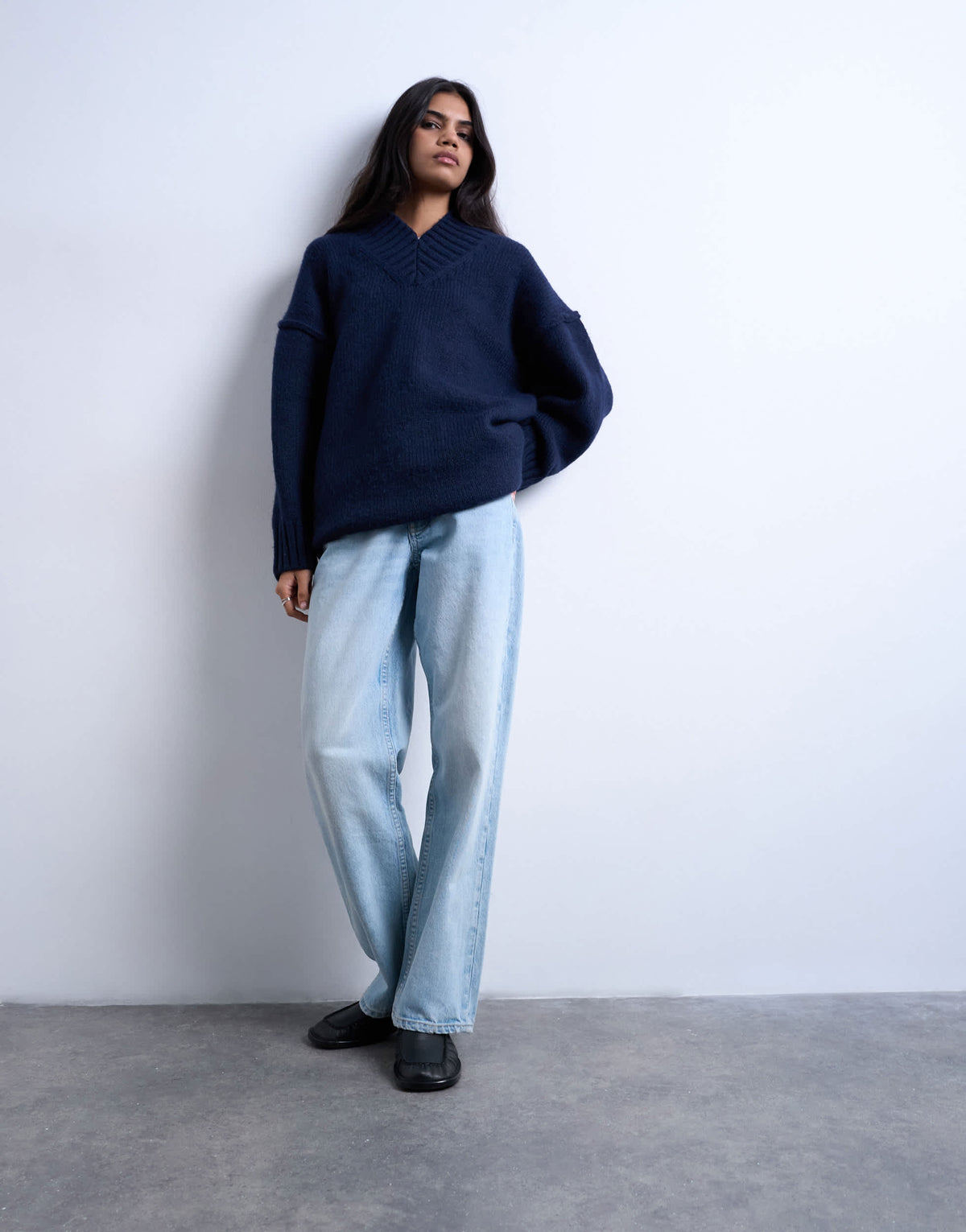 Topshop Knitted High V-Neck Oversized Longline Jumper in Navy