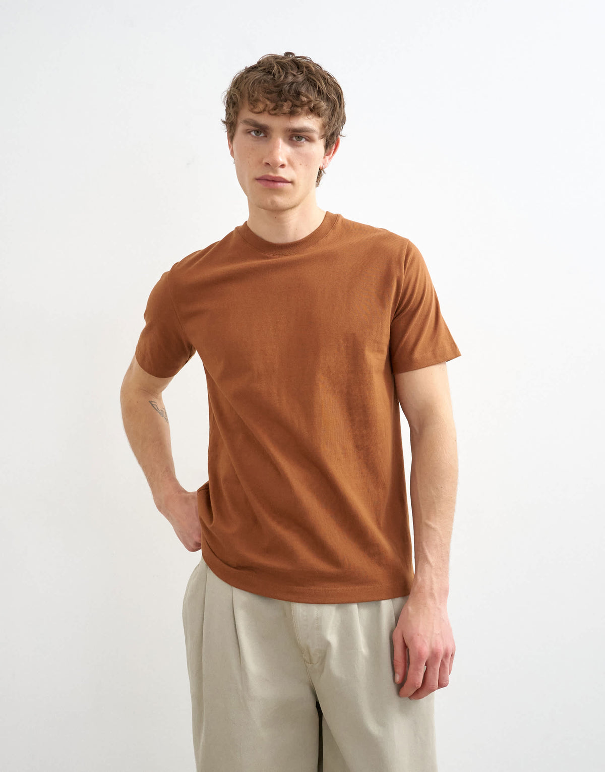 Topman classic fit t-shirt in brown 