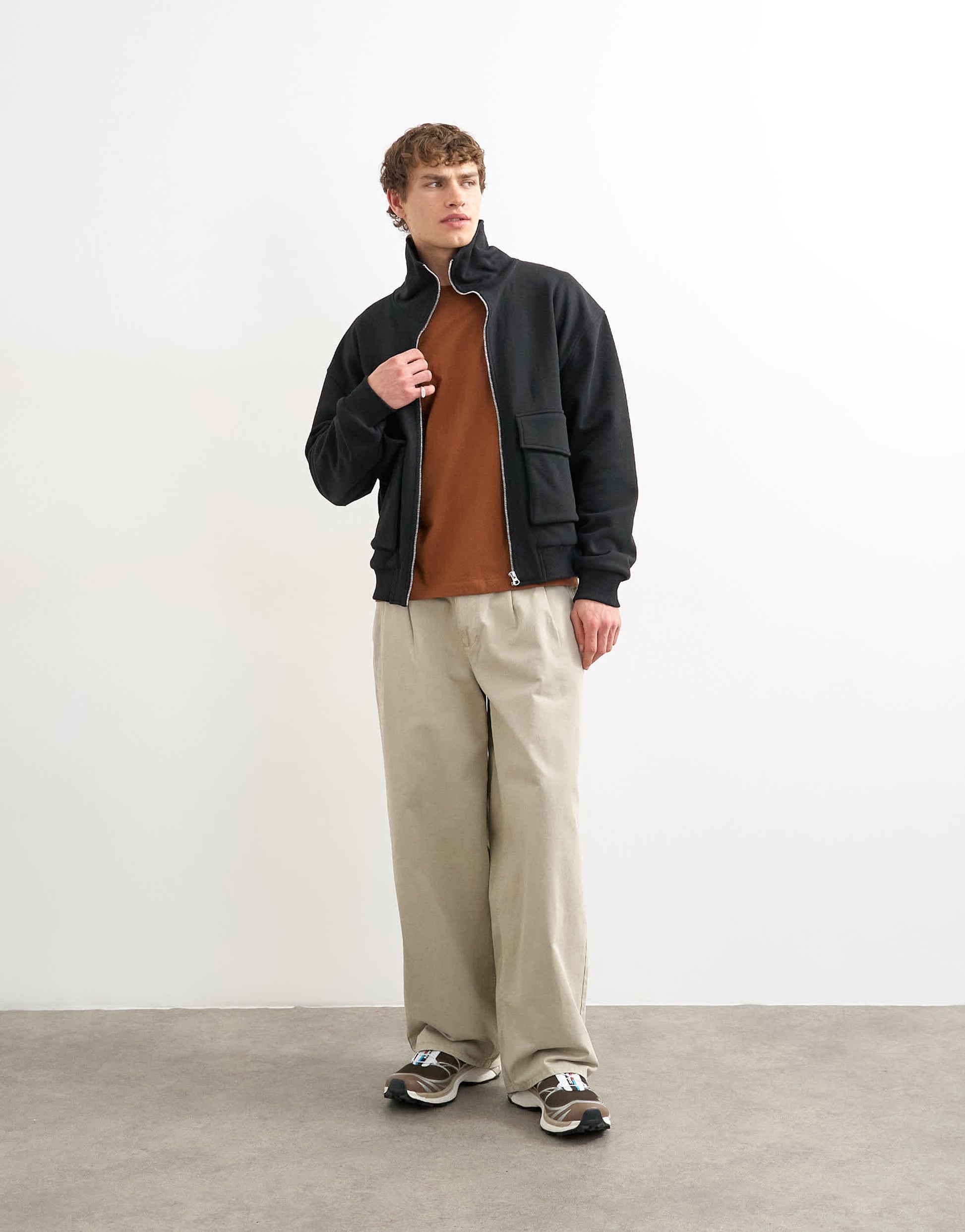 Topman classic fit t-shirt in brown 