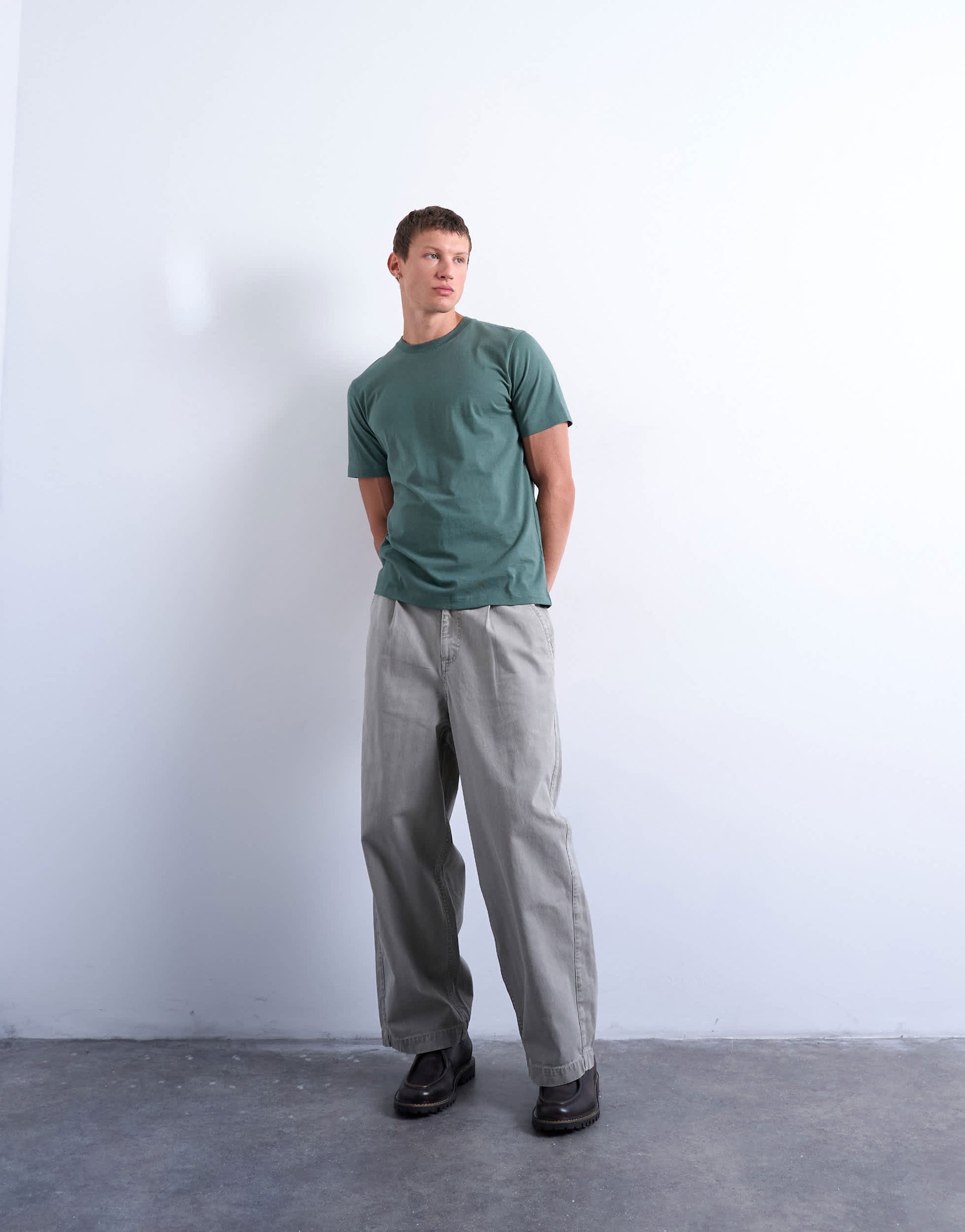 Topman classic fit t-shirt in sage