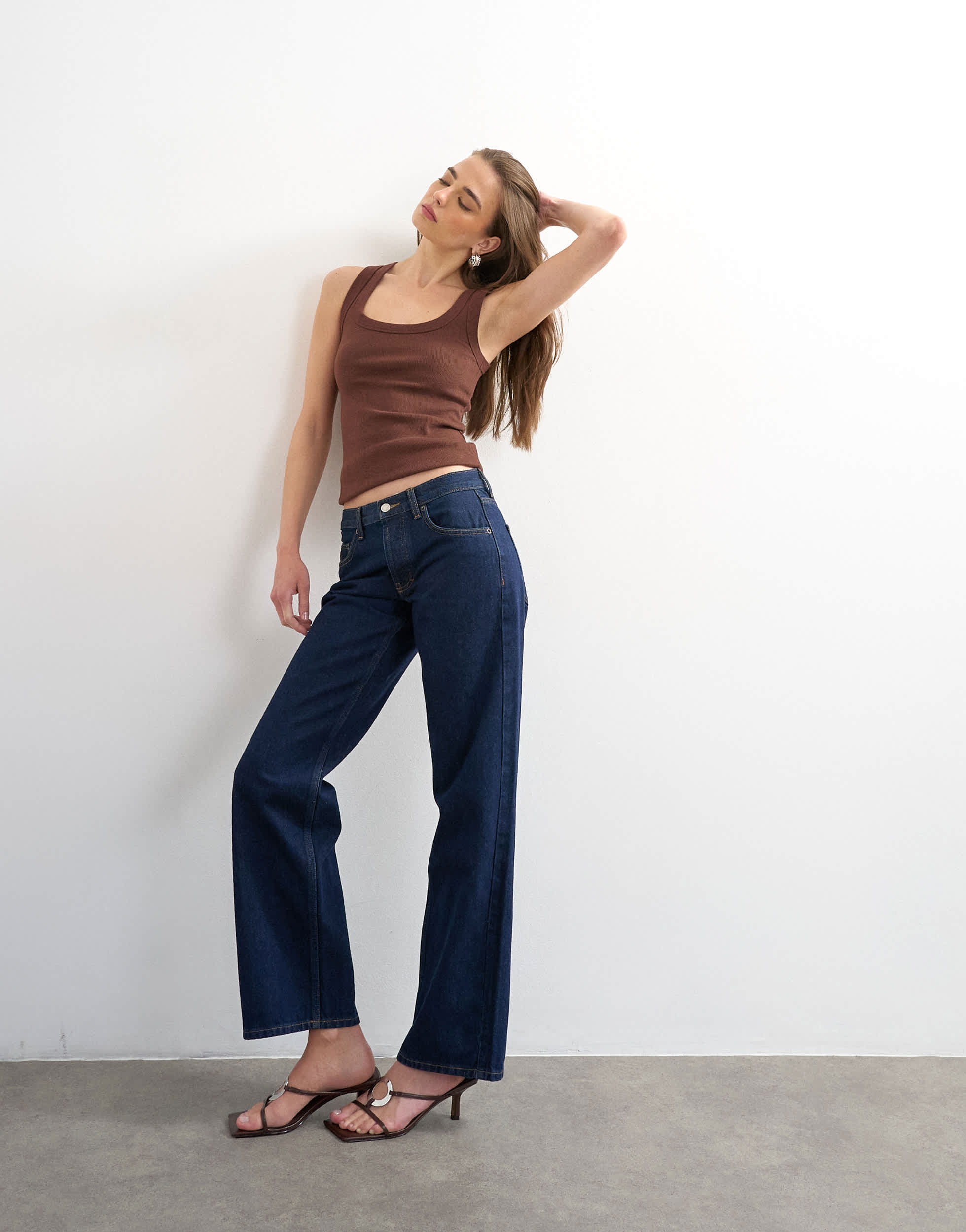 Topshop Ember low rise straight leg jeans in indigo rinse