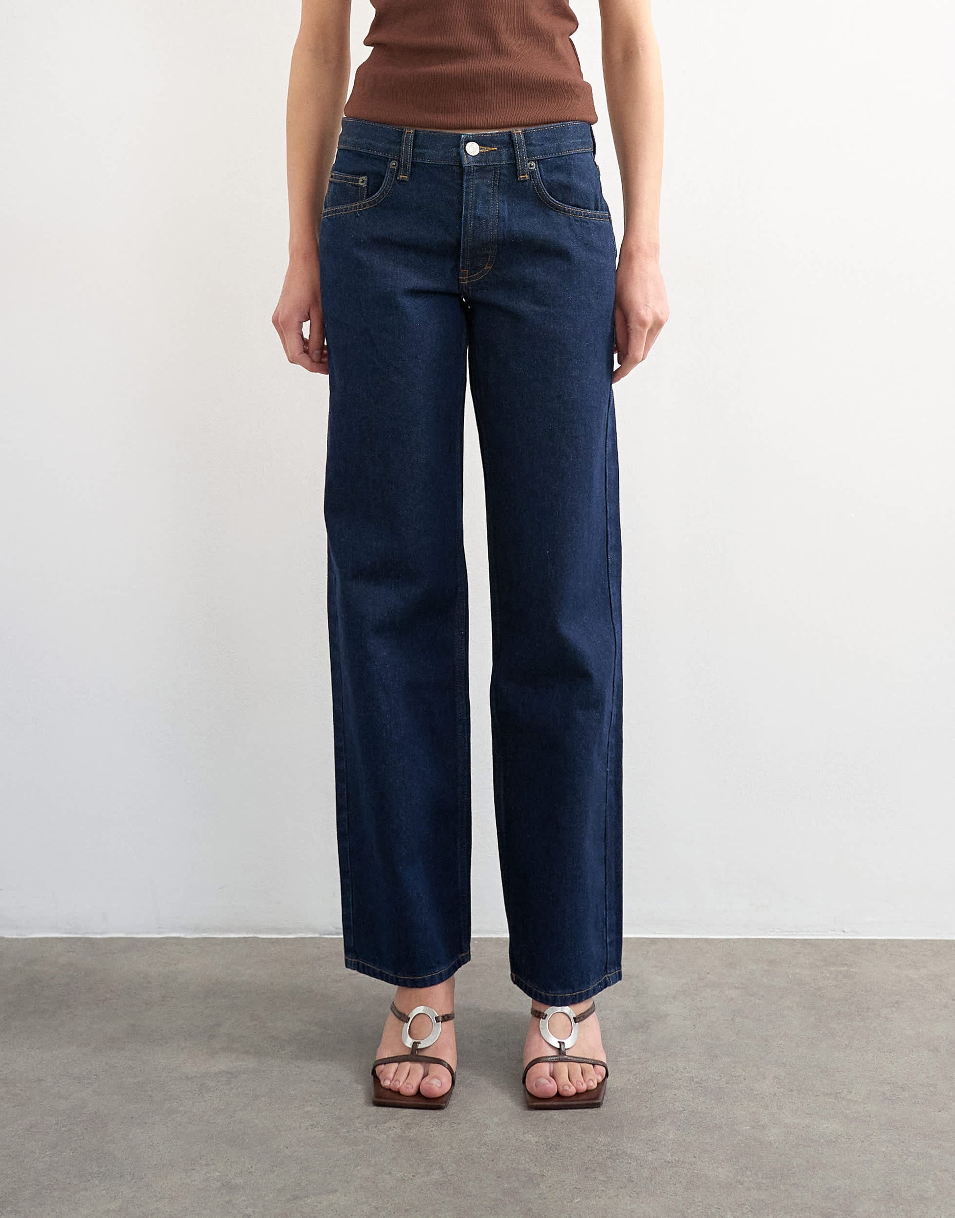 Topshop Ember low rise straight leg jeans in indigo rinse