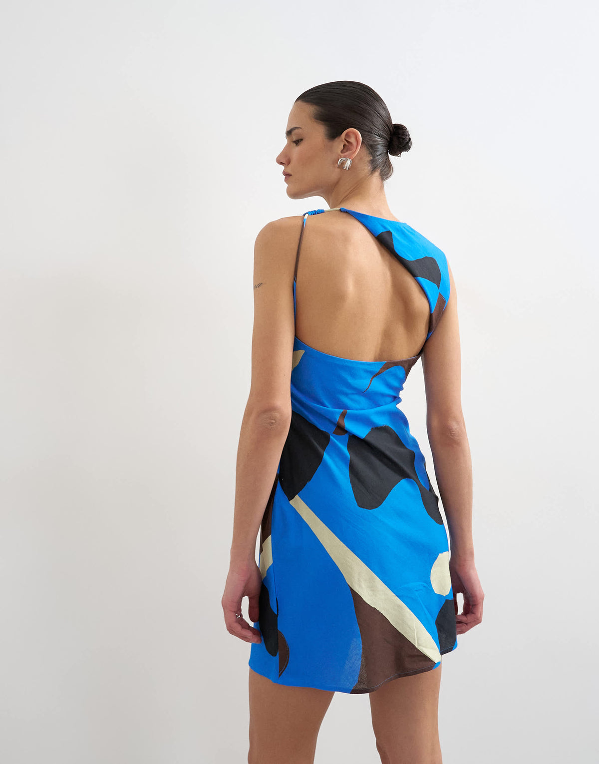 Topshop linen open back mini dress in bold blue abstract print