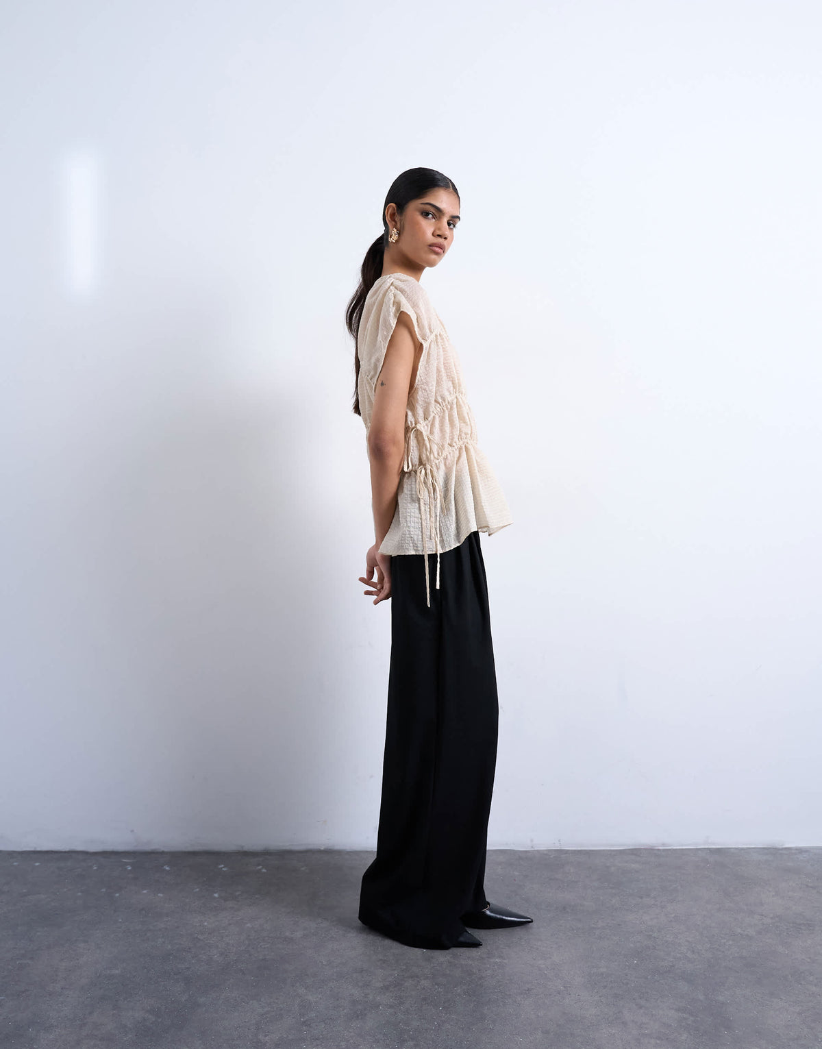 Topshop short sleeve channelled tie side top in ecru