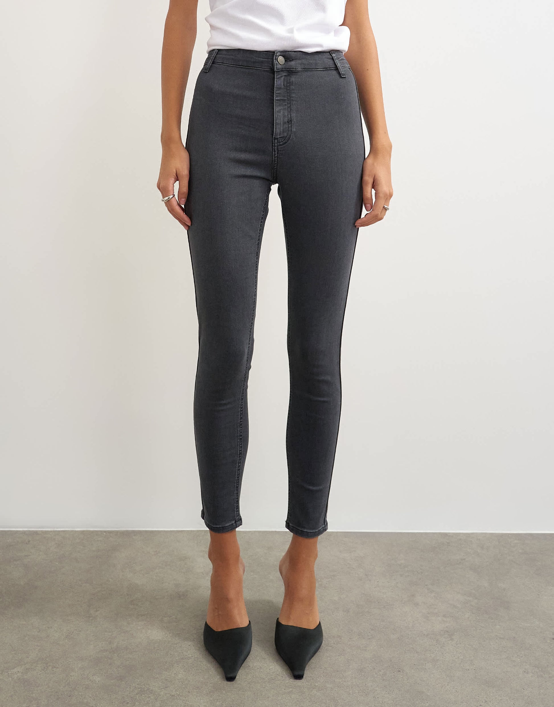 Topshop Joni high rise skinny jean in washed black