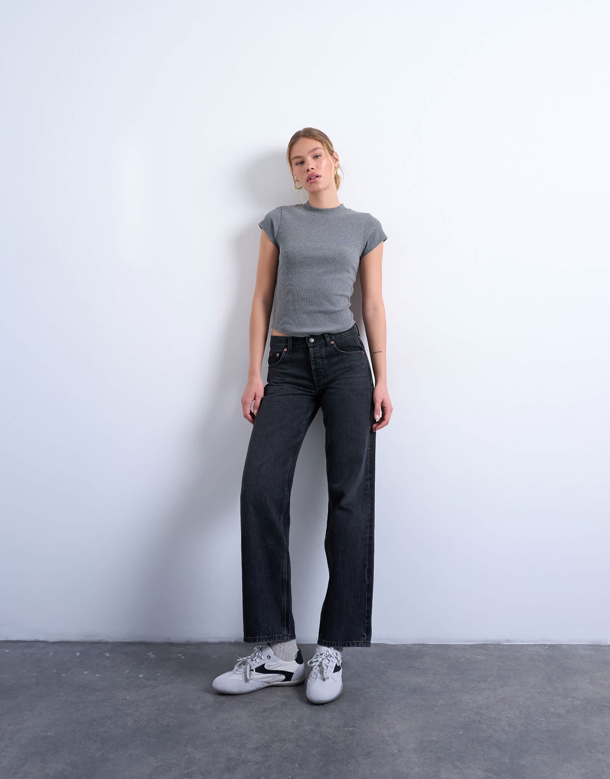 Topshop rib fitted curve hem tee in grey marl