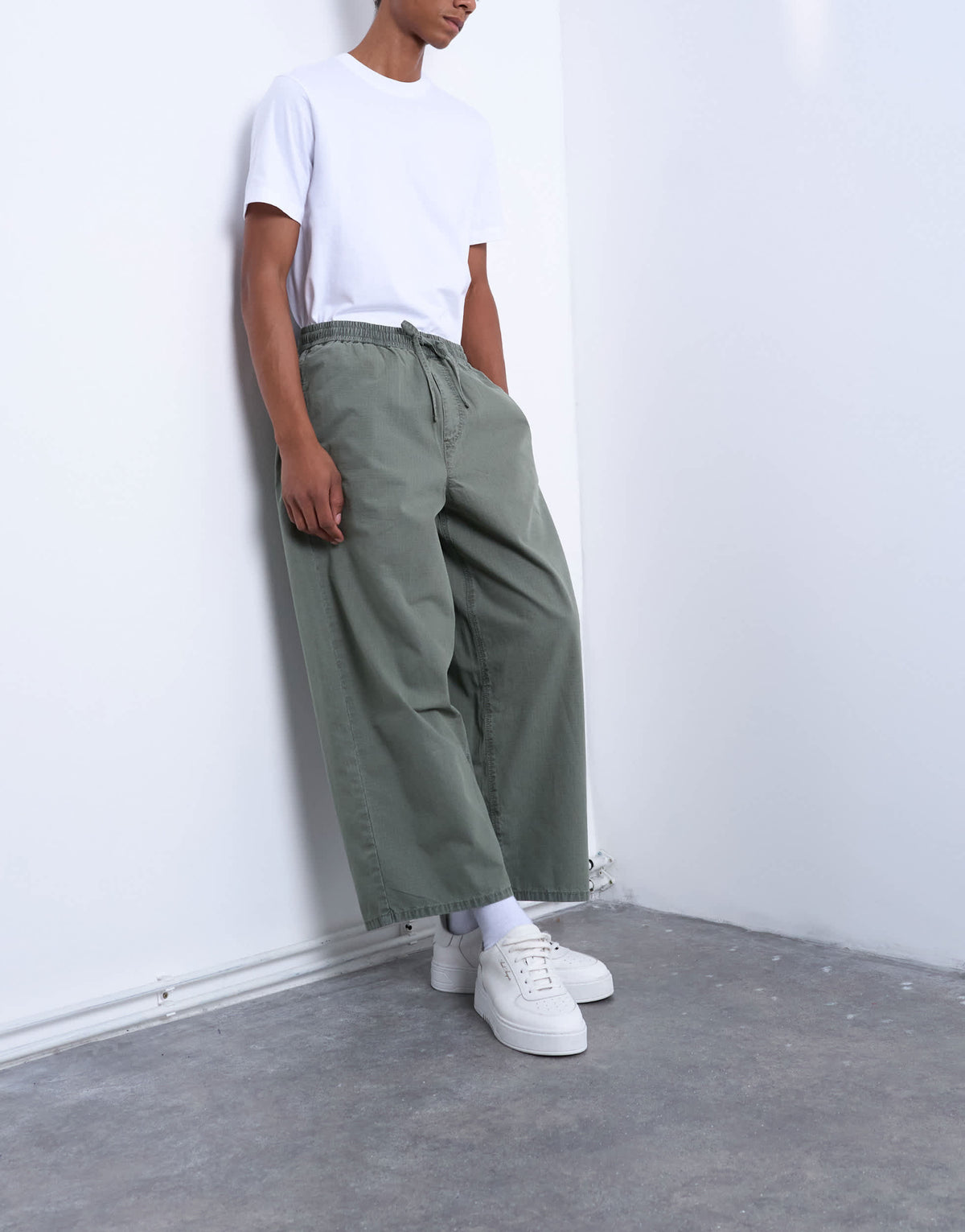 Topman ripstop barrel trousers in khaki