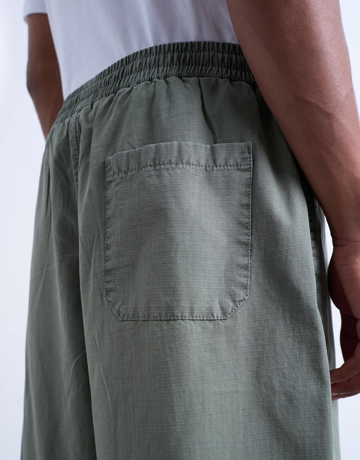 Topman ripstop barrel trousers in khaki
