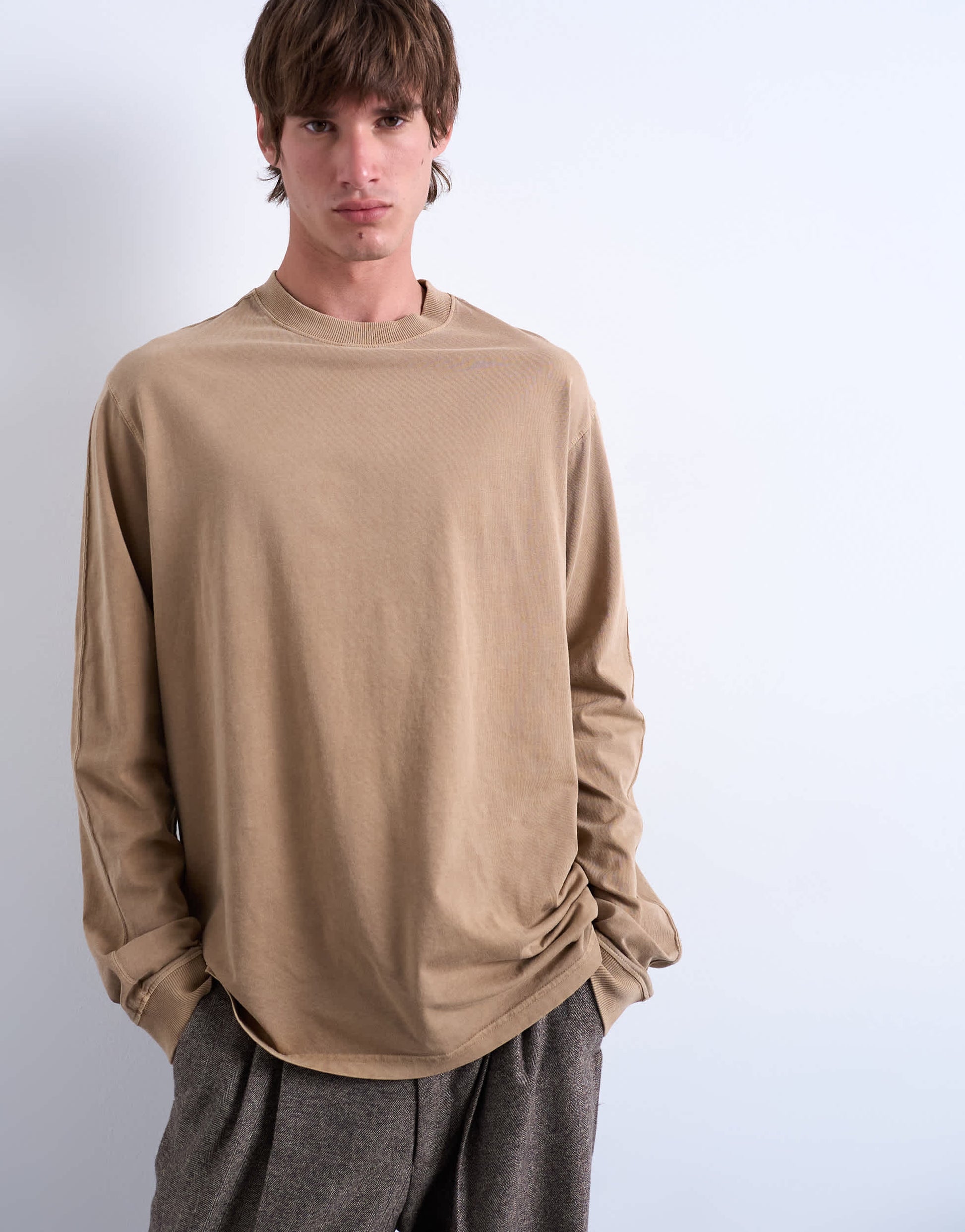 Topman relaxed fit long sleeve raglan t-shirt in washed stone