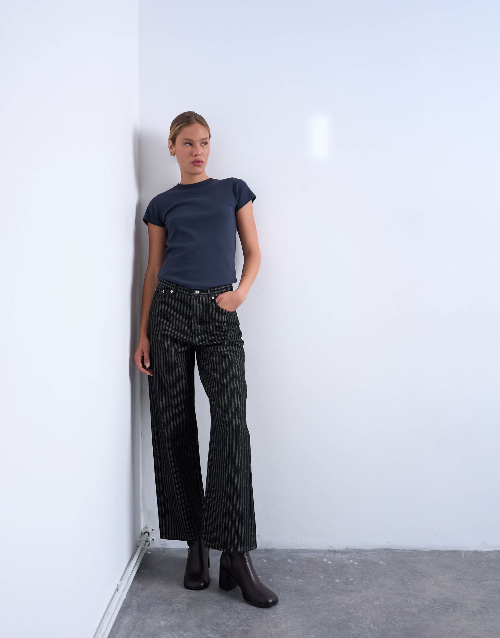 Topshop Column mid rise straight jean in black stripe