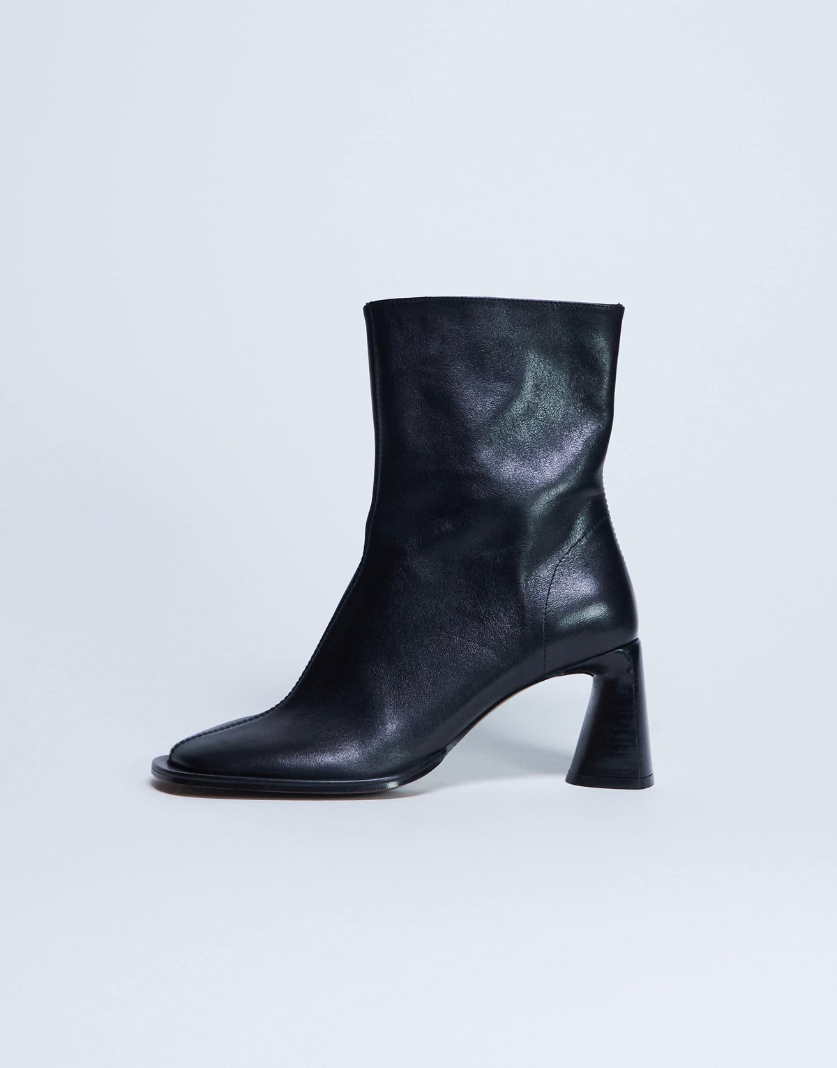 Topshop Star Premium leather round toe block heel boot in black