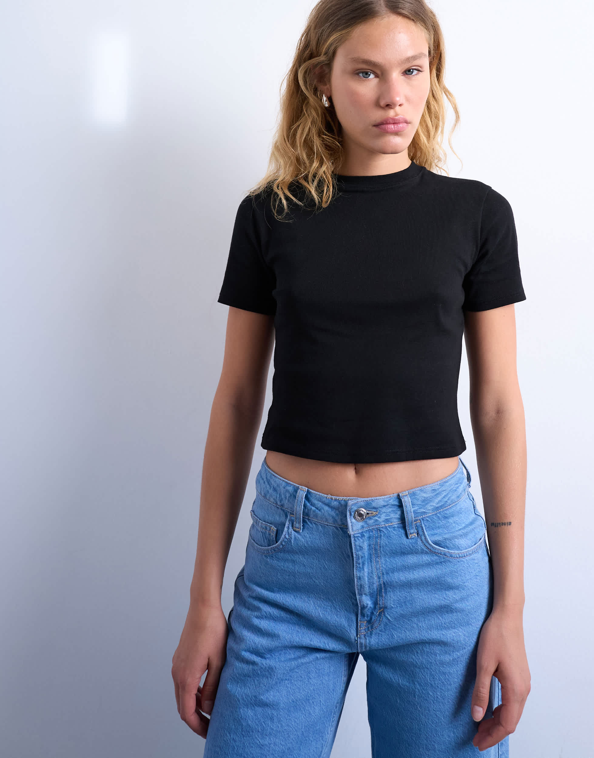 Topshop shrunken everyday tee in black