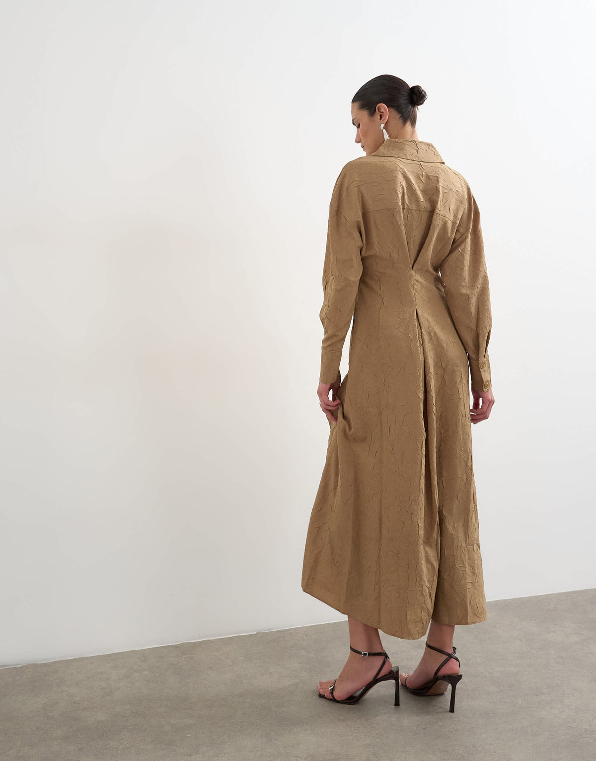 Topshop open collar ruched long sleeve midi shirt dress in taupe