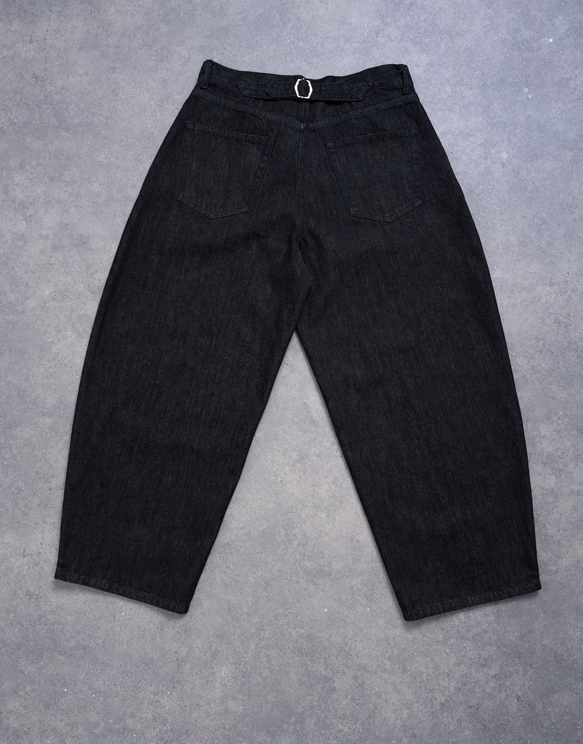 Topman pleated barrel jean in raw black