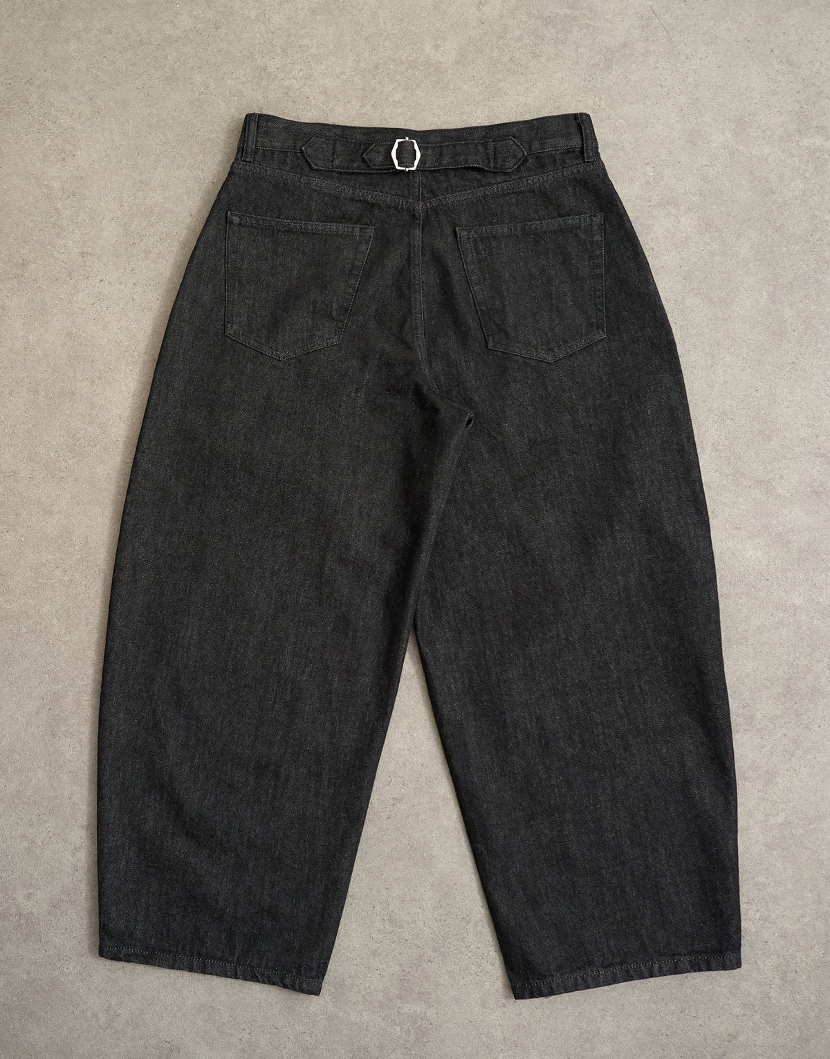 Topman pleated barrel jean in mid wash blue