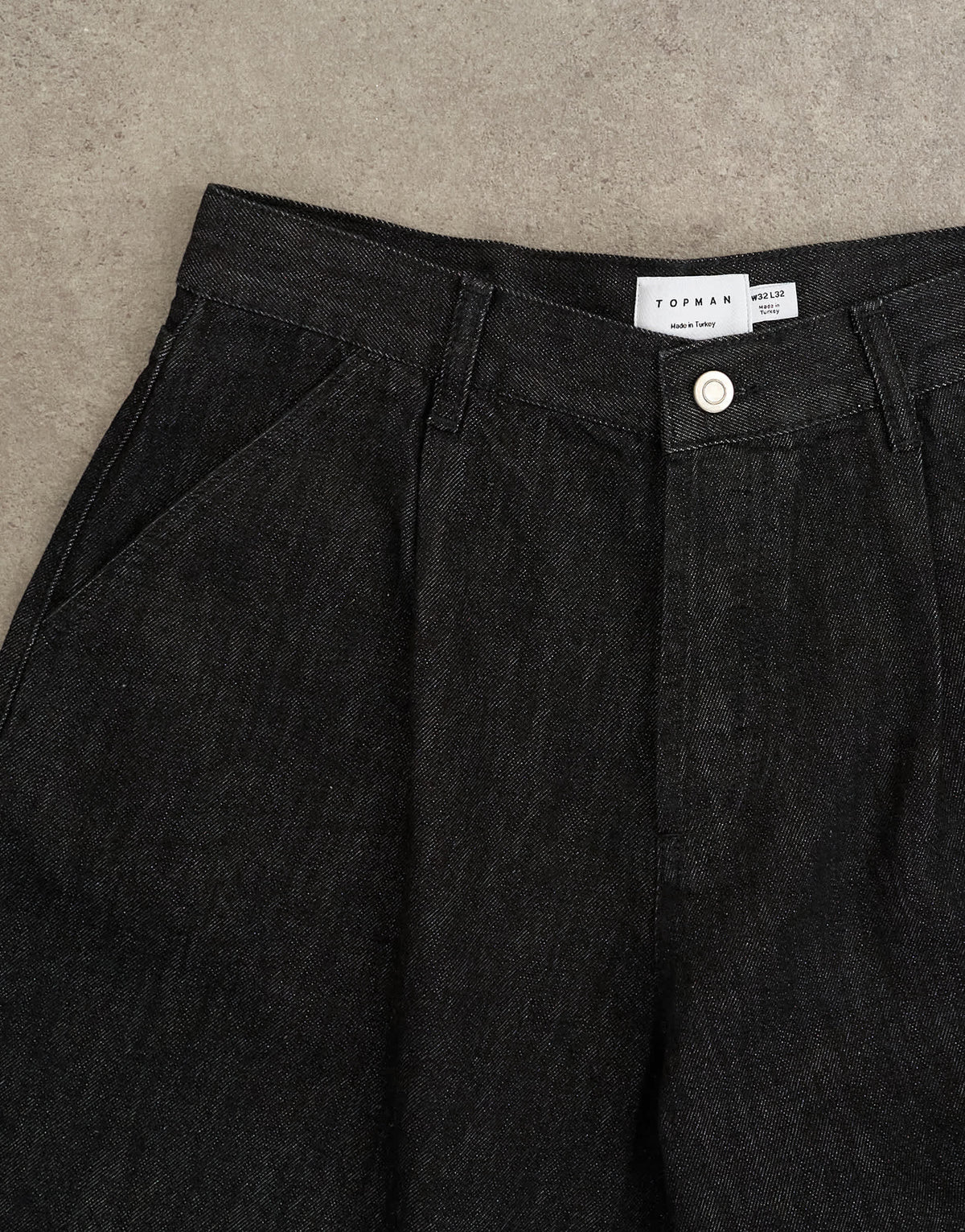 Topman pleated barrel jean in mid wash blue