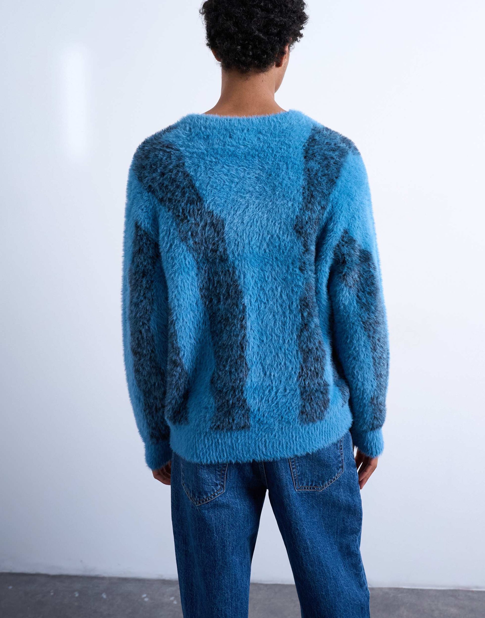 Topman relaxed fit fluffy knitted jumper with stripe design in blue