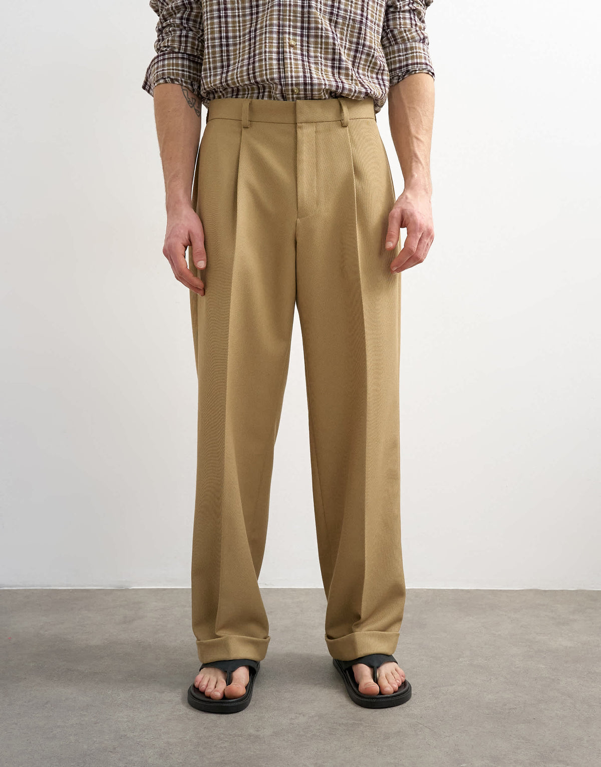 Topman relaxed twill suit trousers in beige