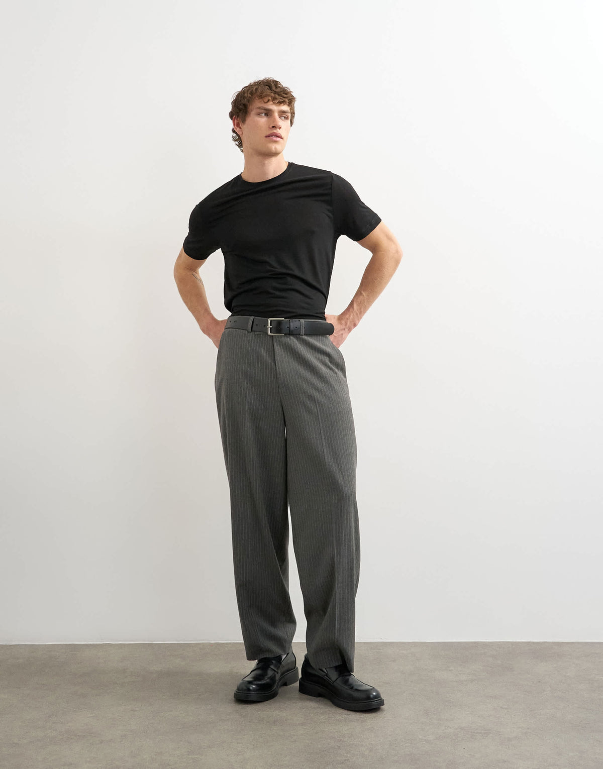 Topman relaxed fit pinstripe trouser in charcoal