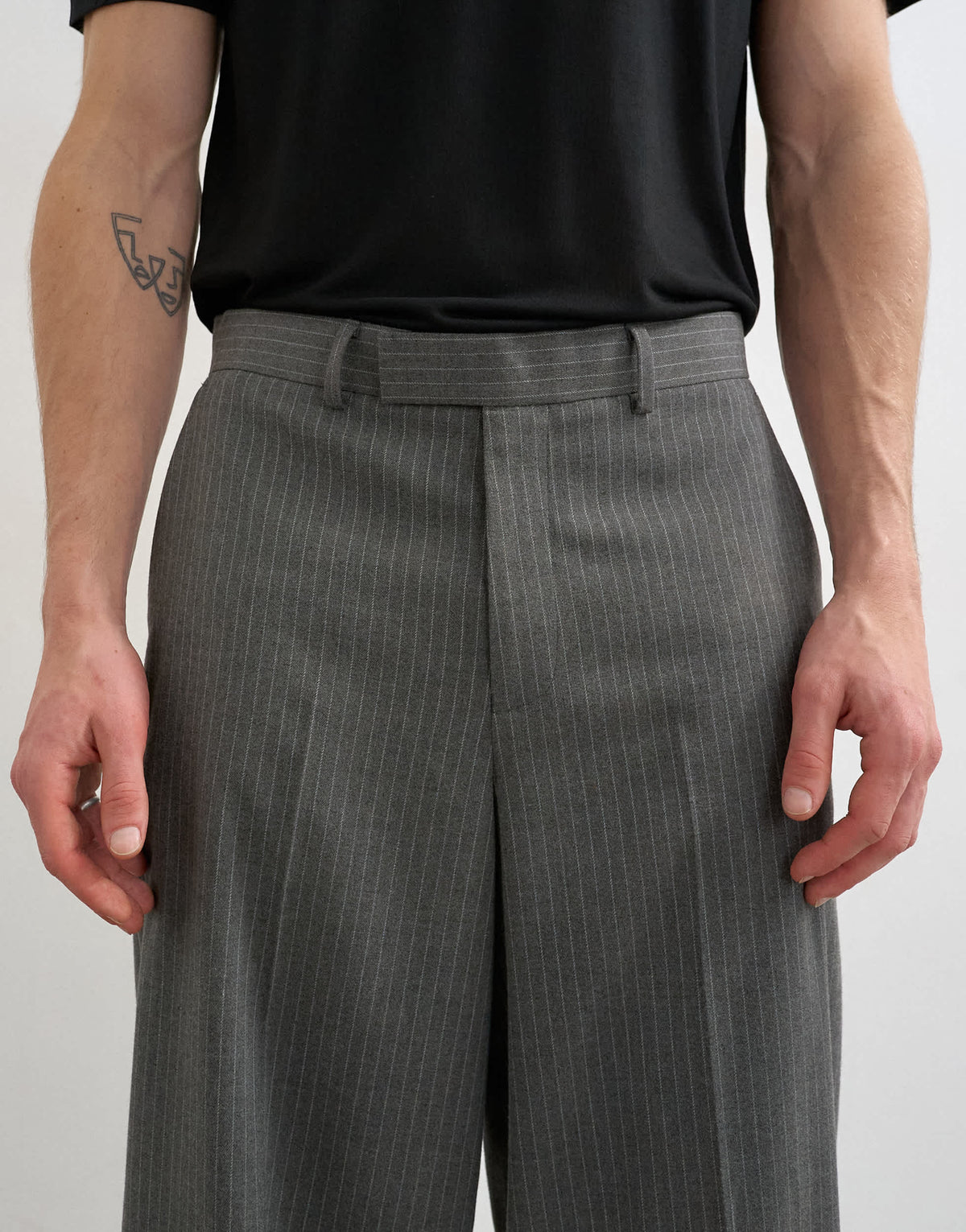 Topman relaxed fit pinstripe trouser in charcoal