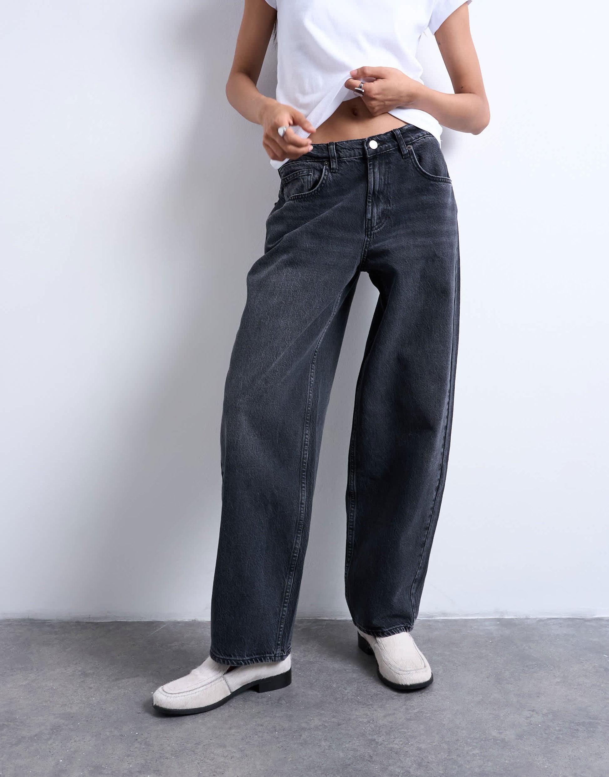 Topshop Lowrie low rise baggy jean in washed black