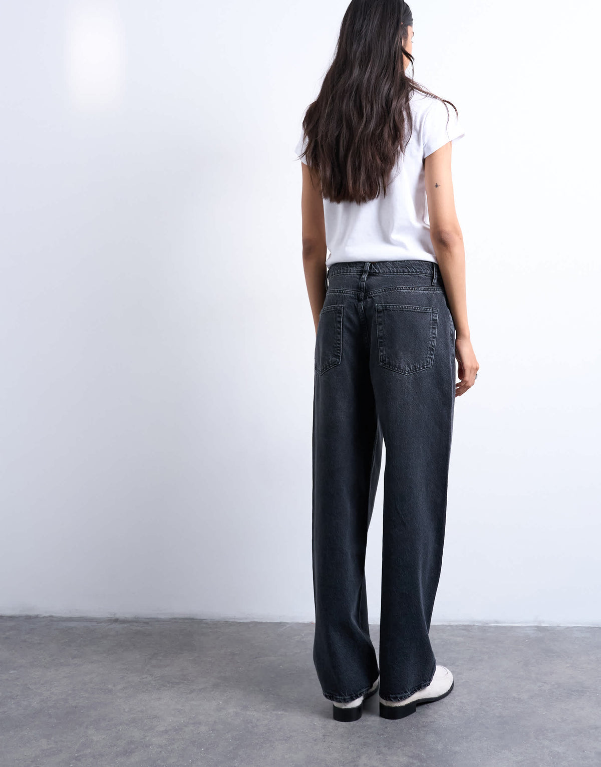 Topshop Lowrie low rise baggy jean in washed black
