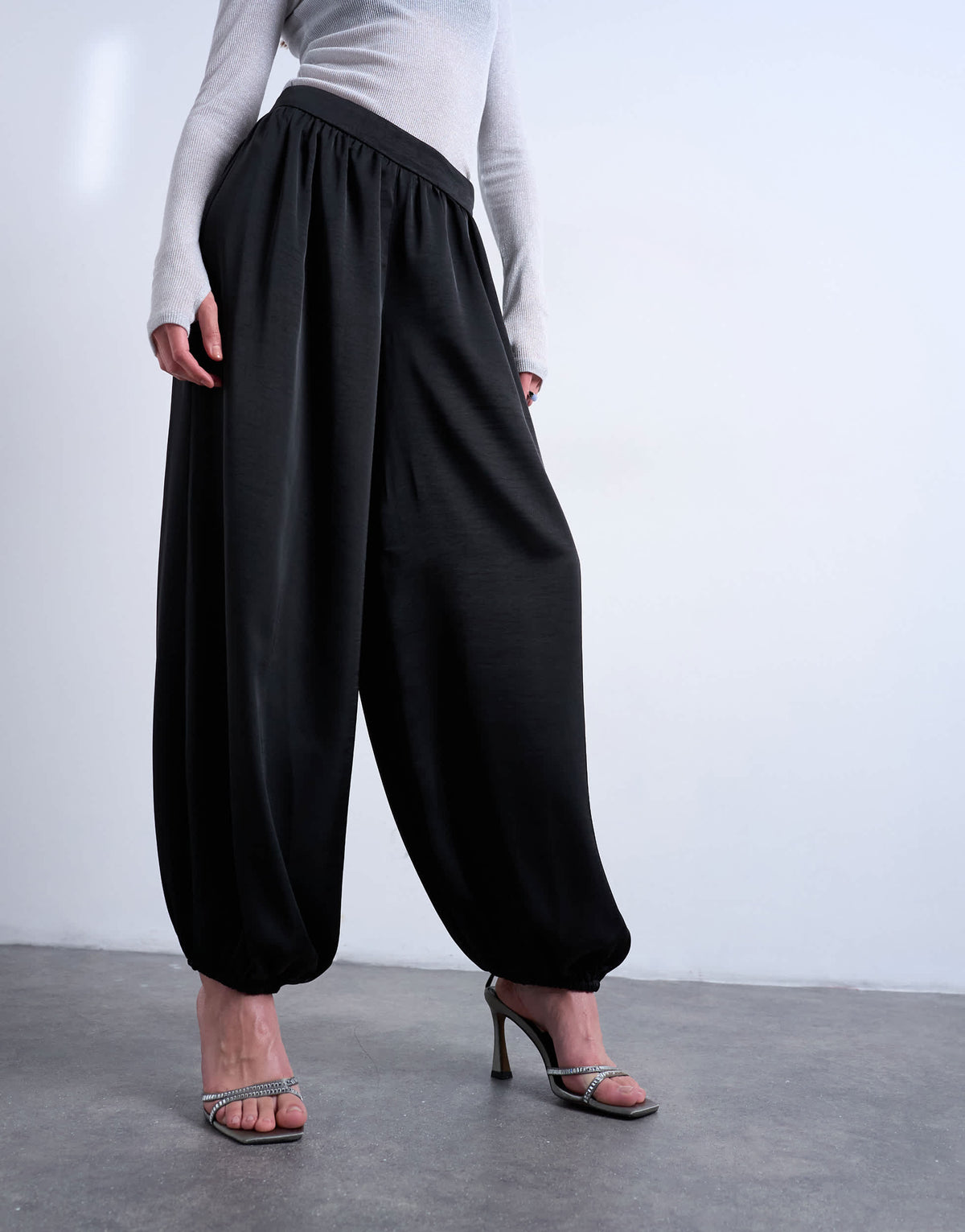 Topshop satin deep waistband balloon trouser in black