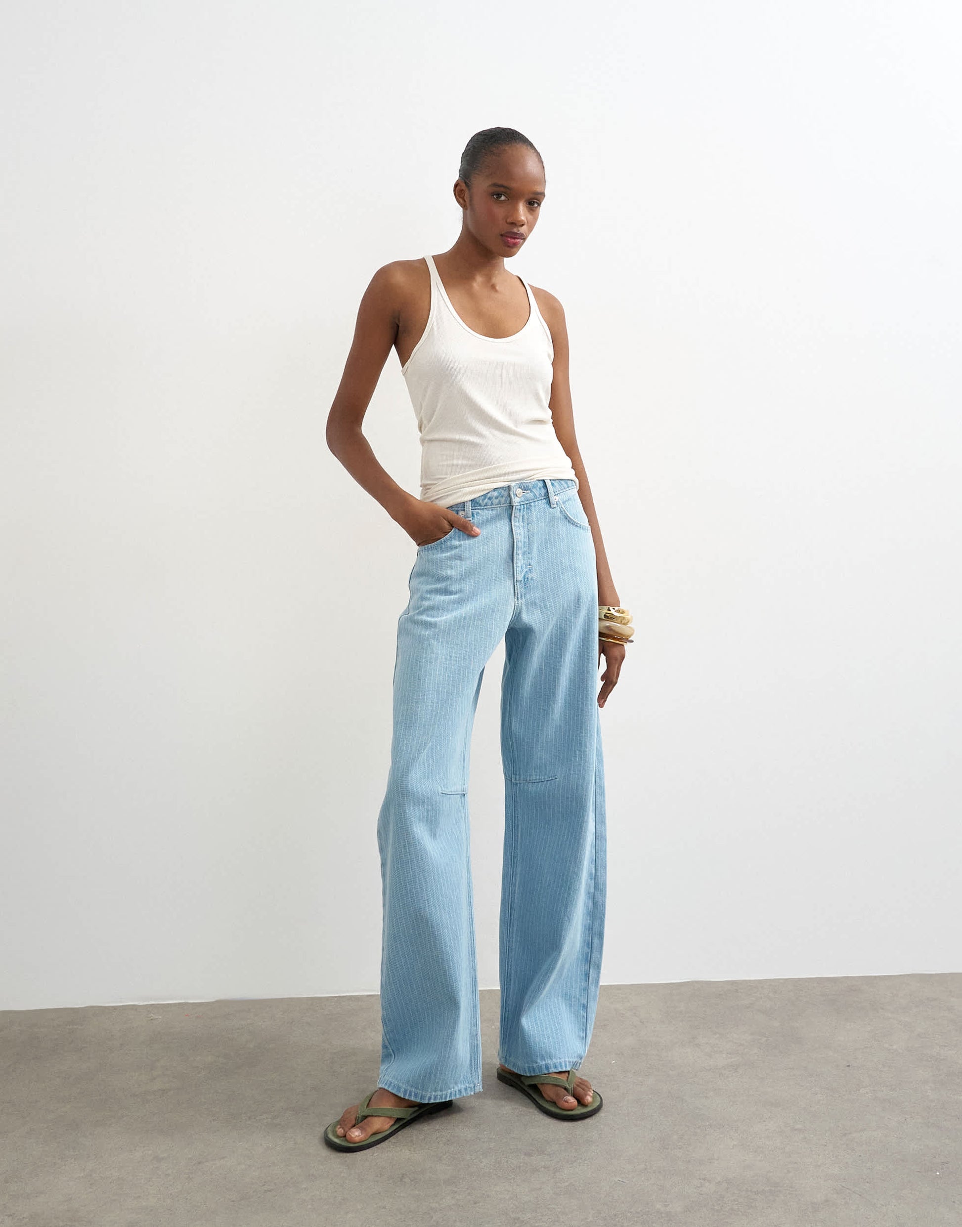 Topshop Barrel mid rise jean in bleach pinstripe