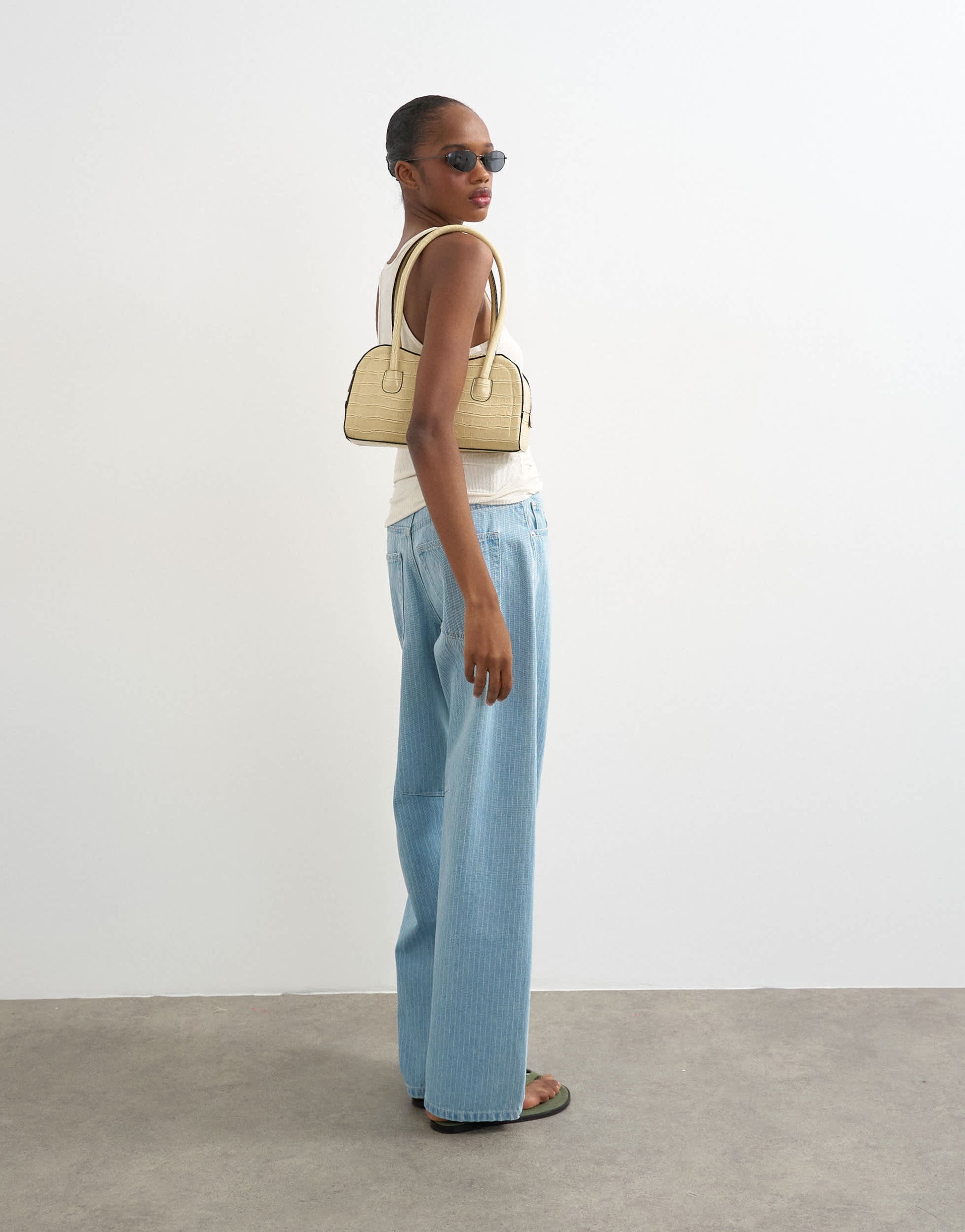 Topshop Barrel mid rise jean in bleach pinstripe