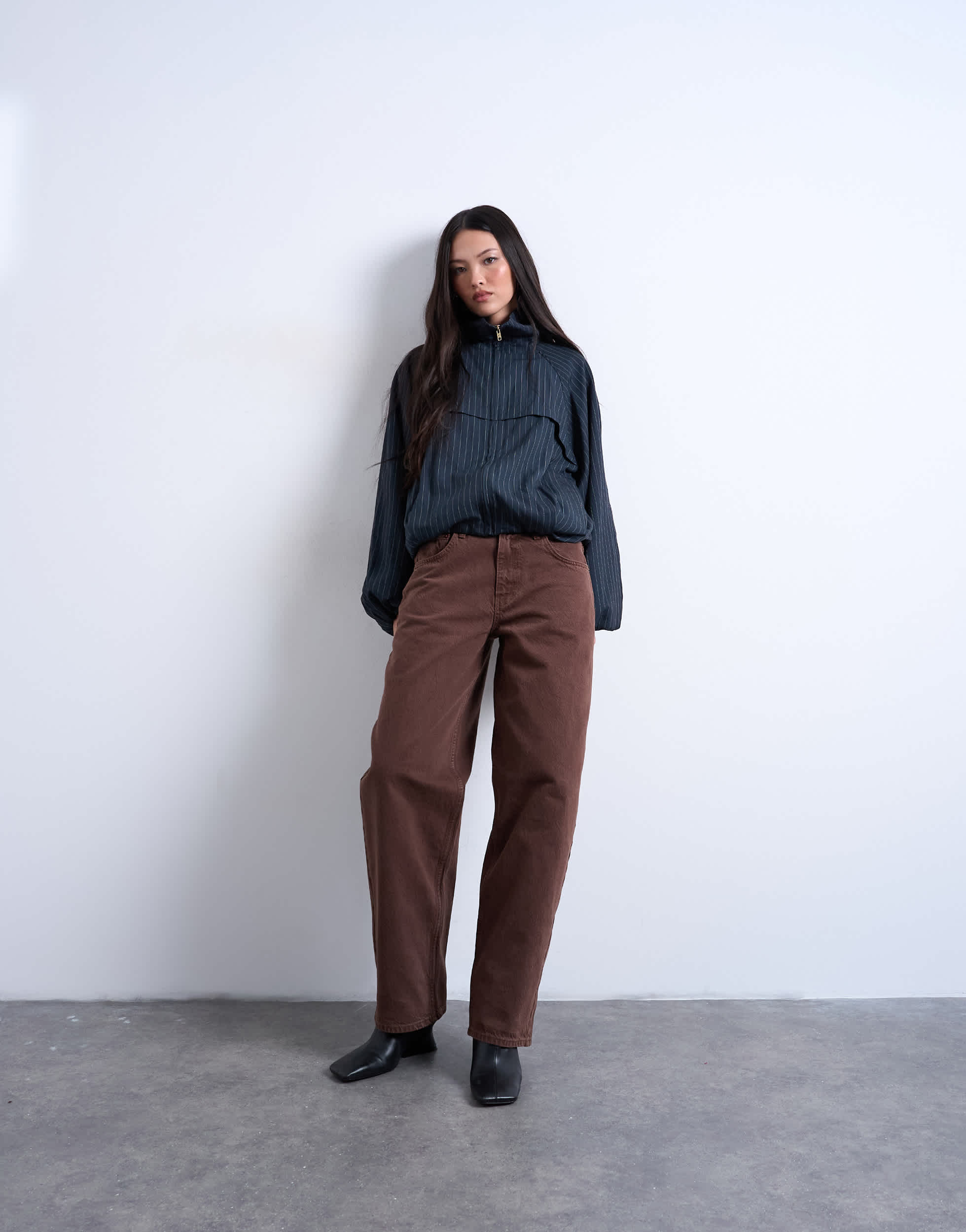Topshop Lowrie low rise baggy jeans in chocolate