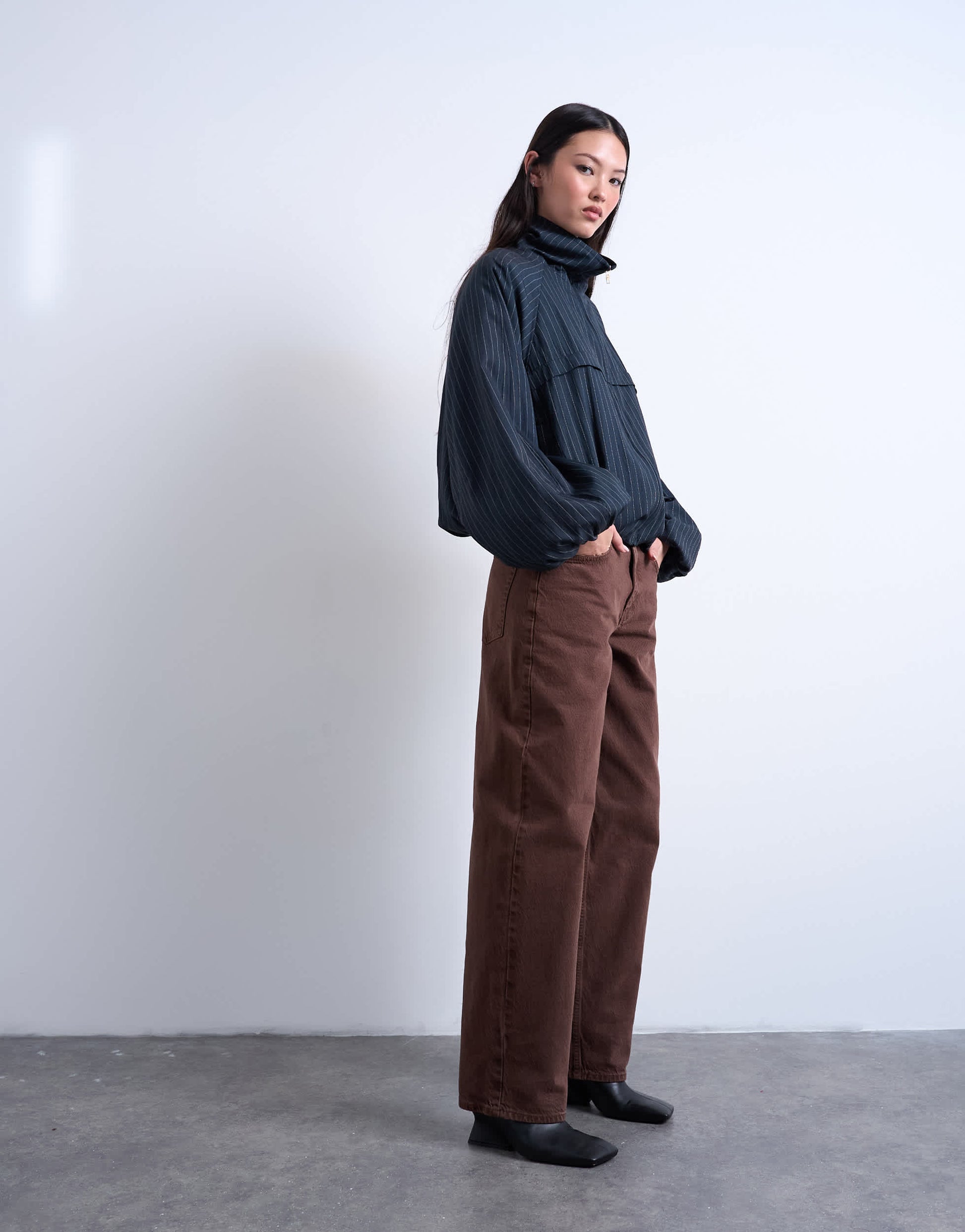 Topshop Lowrie low rise baggy jeans in chocolate