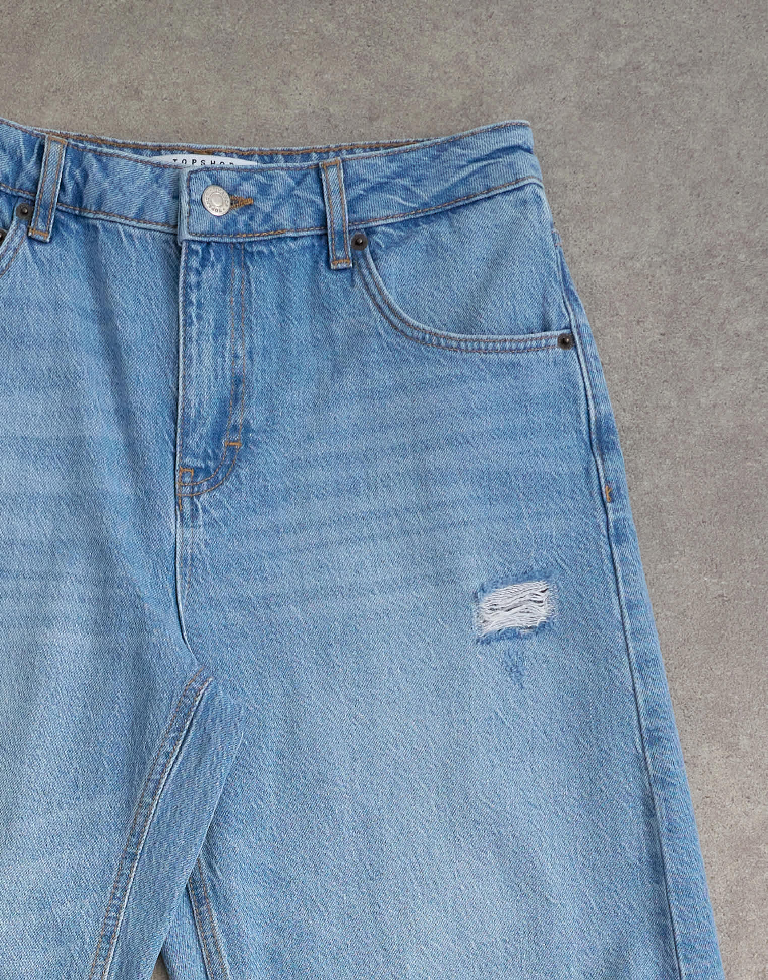Topshop barrel mid rise jean in bleach