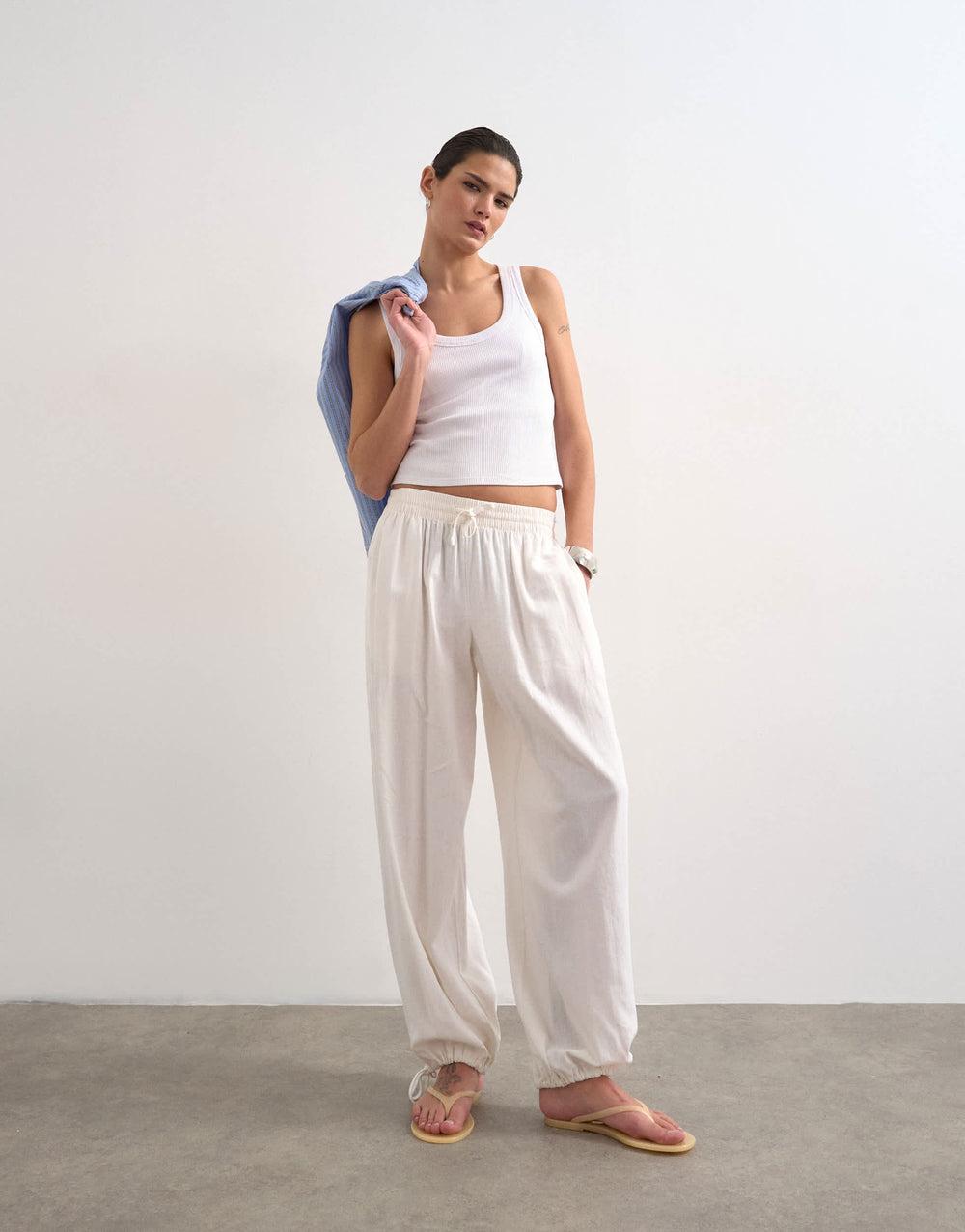 Weiße Ballonhose von Topshop aus Leinen mit elastischem Bund