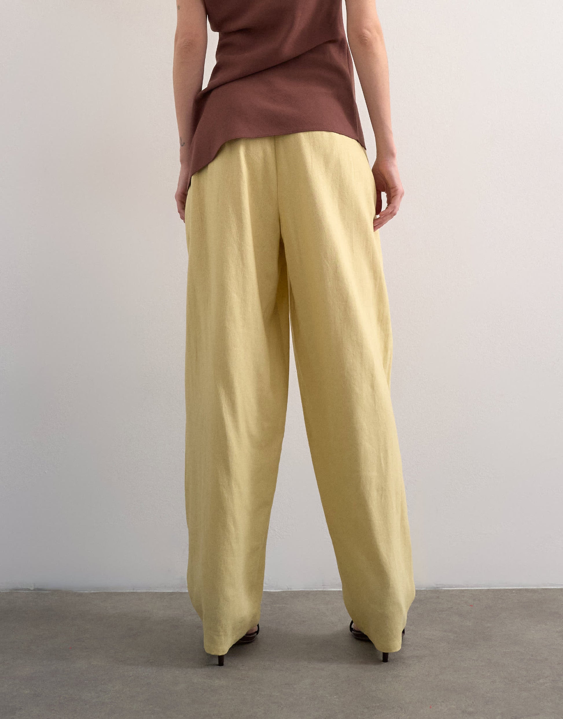 Topshop linen barrel leg trouser in buttermilk